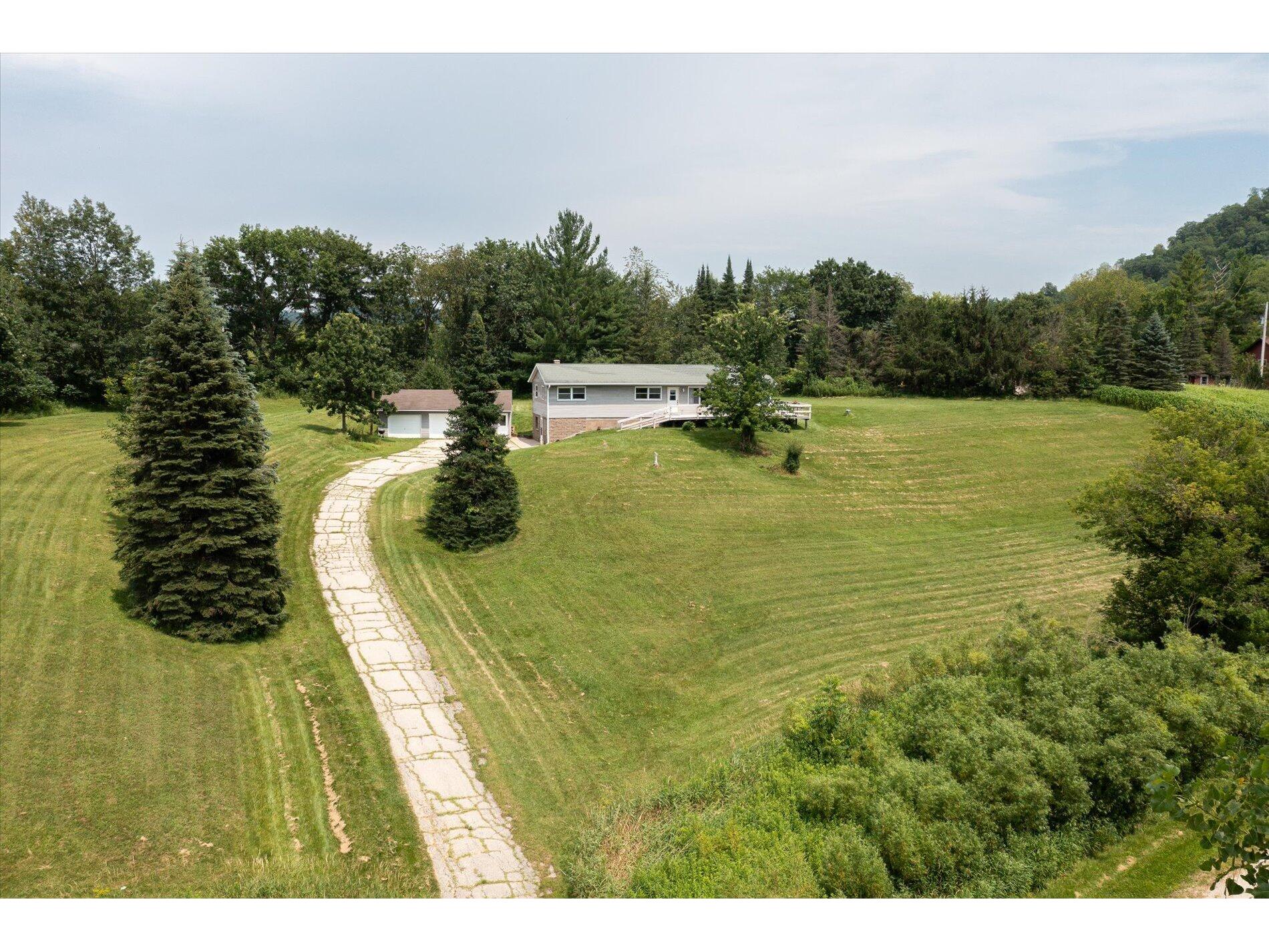 W326 Hull Bergen WI 54658 1883753 image1