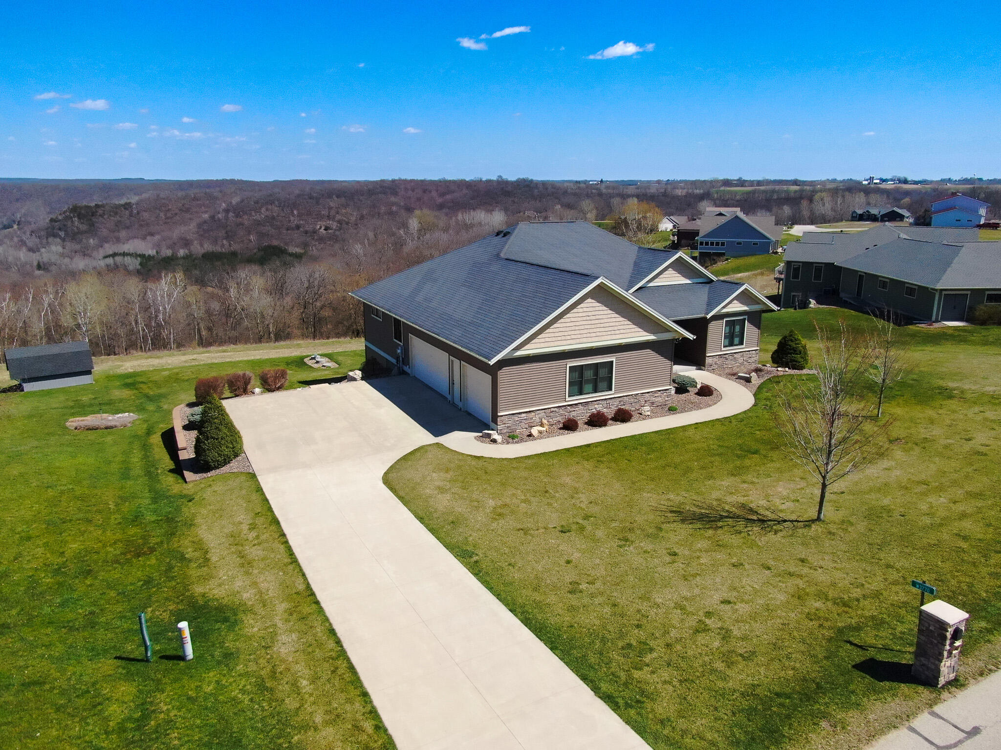 W3770 Highland Greenfield WI 54601 1872315 image1