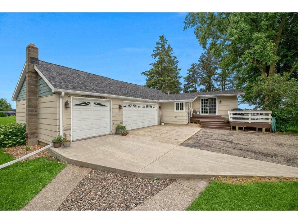 W3809 US HIGHWAY 14/61 Greenfield WI 54601 1918344 image1