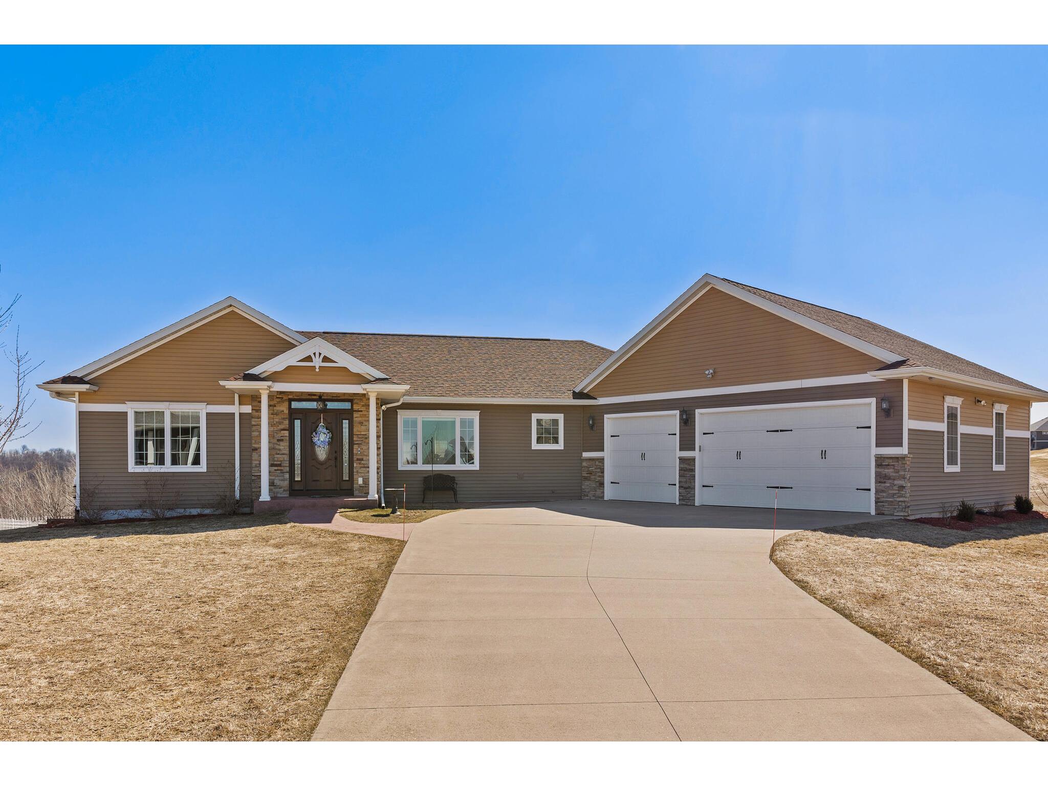 W3822 Highland Greenfield WI 54601 1829319 image1