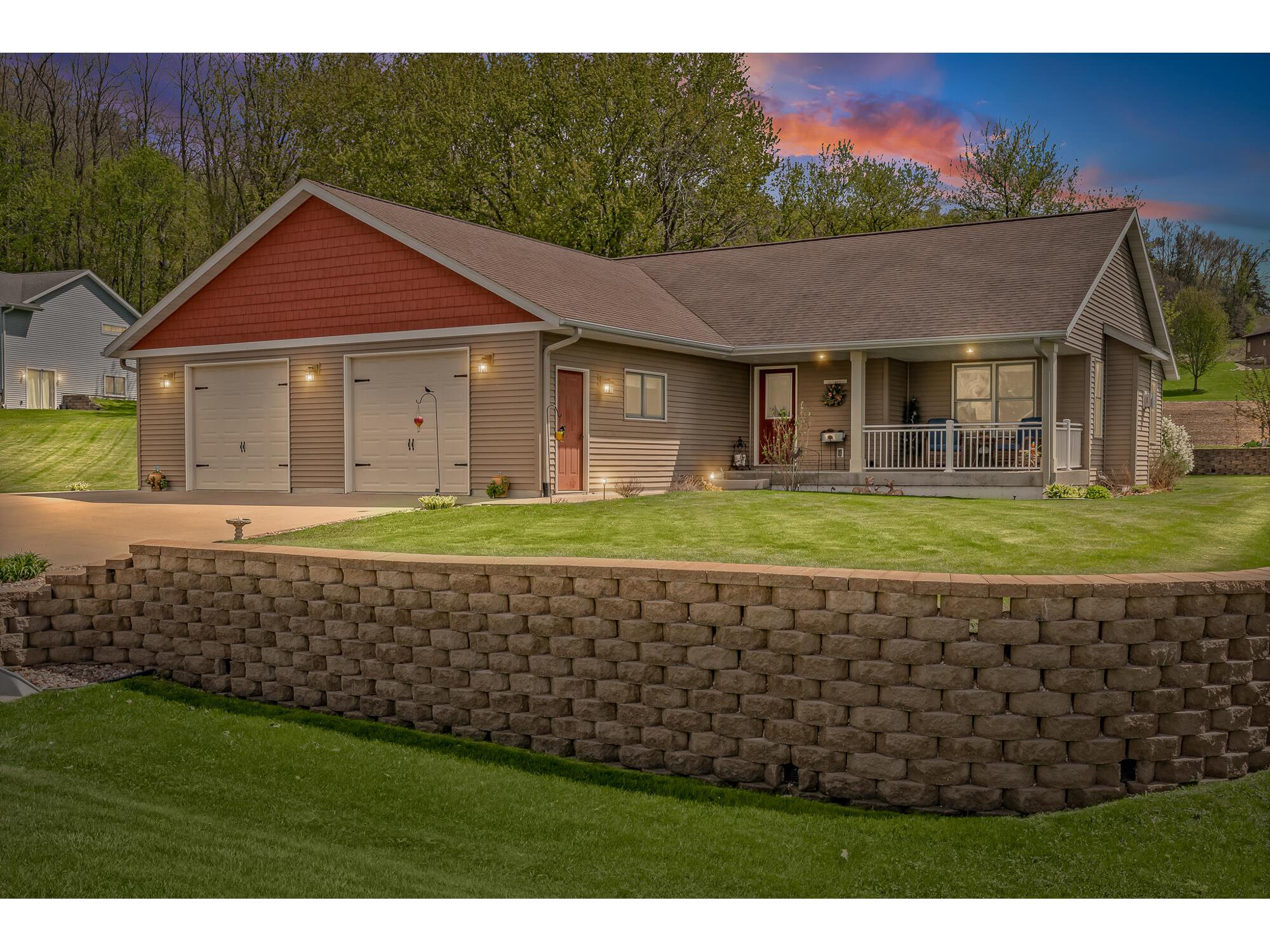 W3847 Harvey Farmington WI 54644 1960935 image1