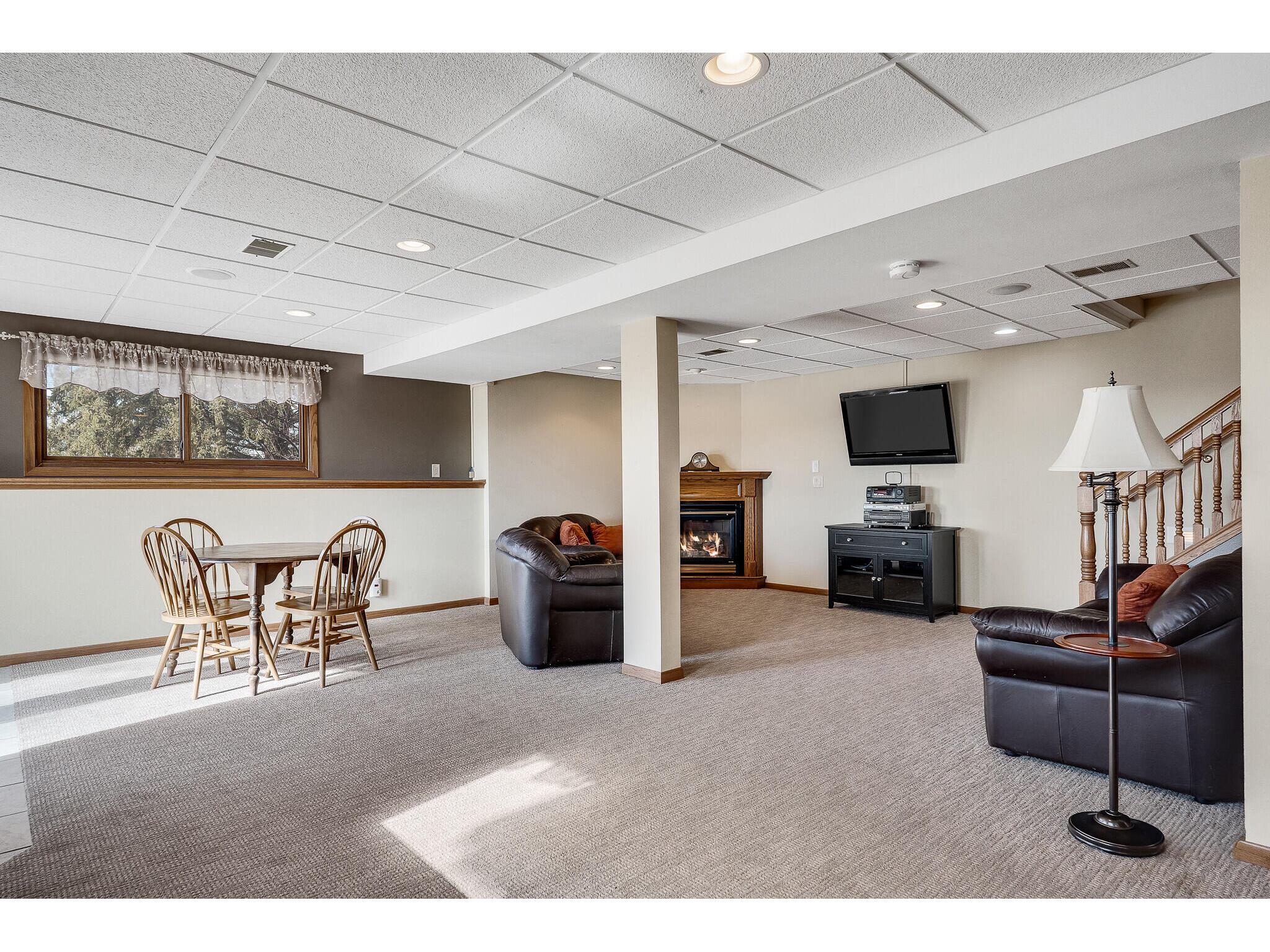 W3849 US Highway 14/61 Greenfield WI 54623 1956665 image45