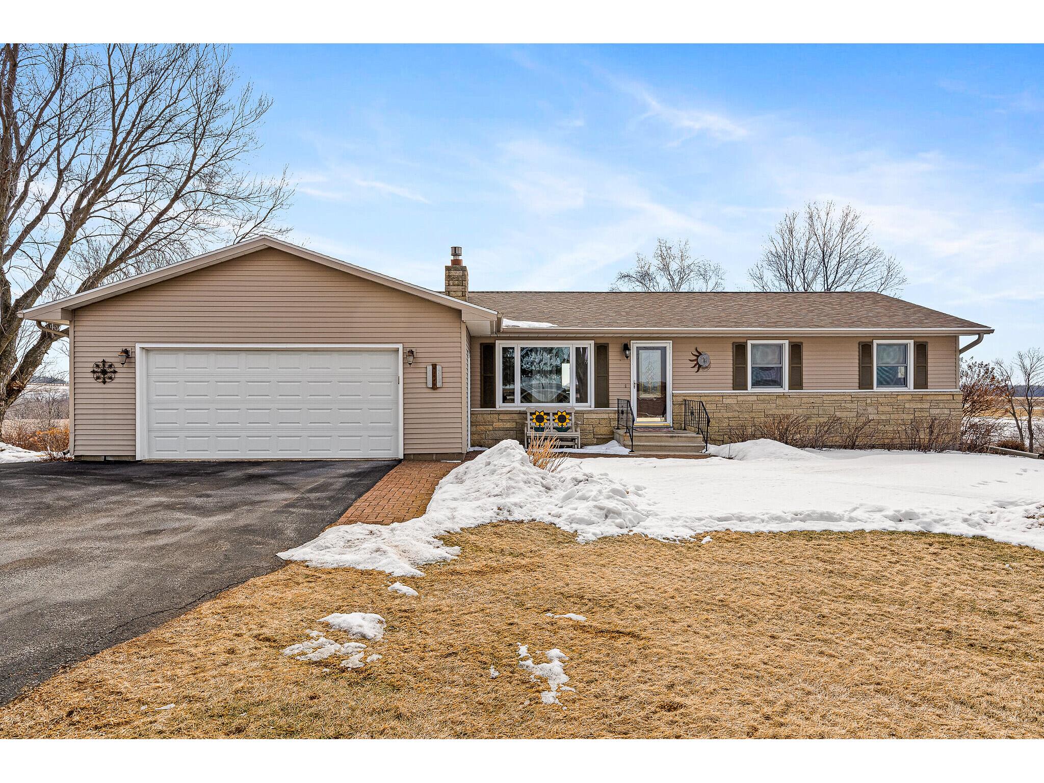 W3849 US Highway 14/61 Greenfield WI 54623 1956665 image5