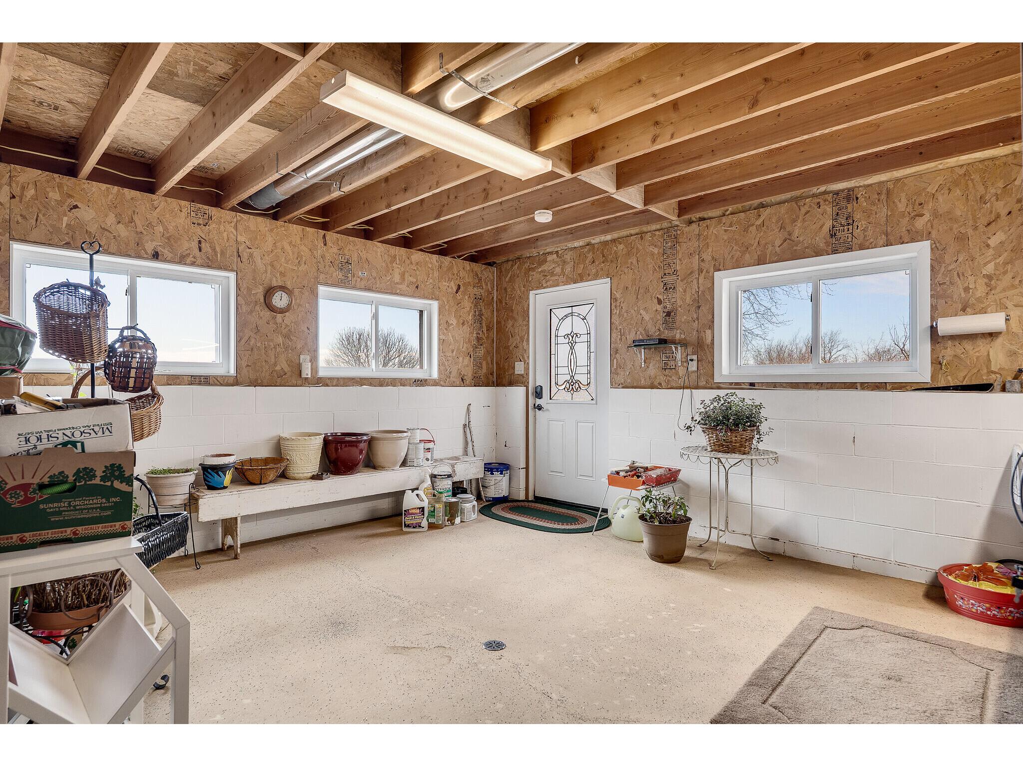 W3849 US Highway 14/61 Greenfield WI 54623 1956665 image56