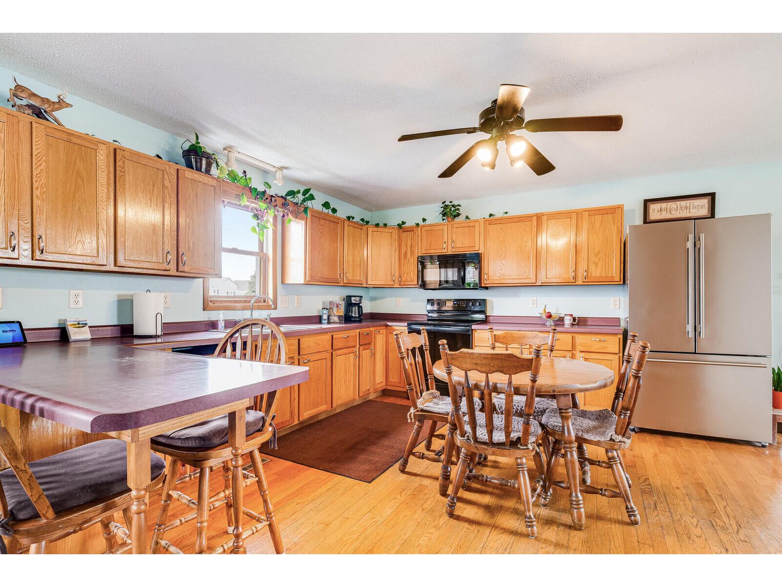 W3865 County Road De Farmington WI 54644 1962128 image3