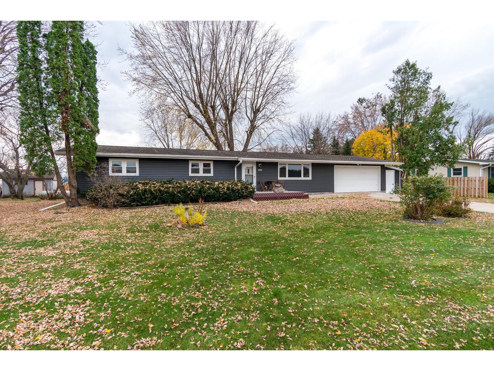 W3967 North Farmington WI 54644 1903120 image1