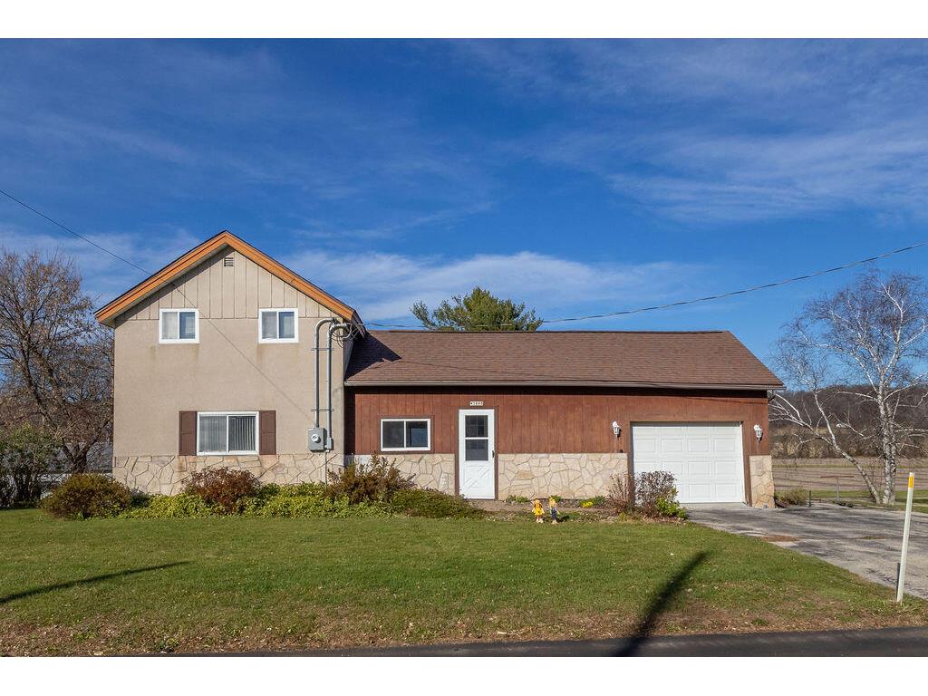 W3888 Fulton Farmington WI 54644 1898969 image1