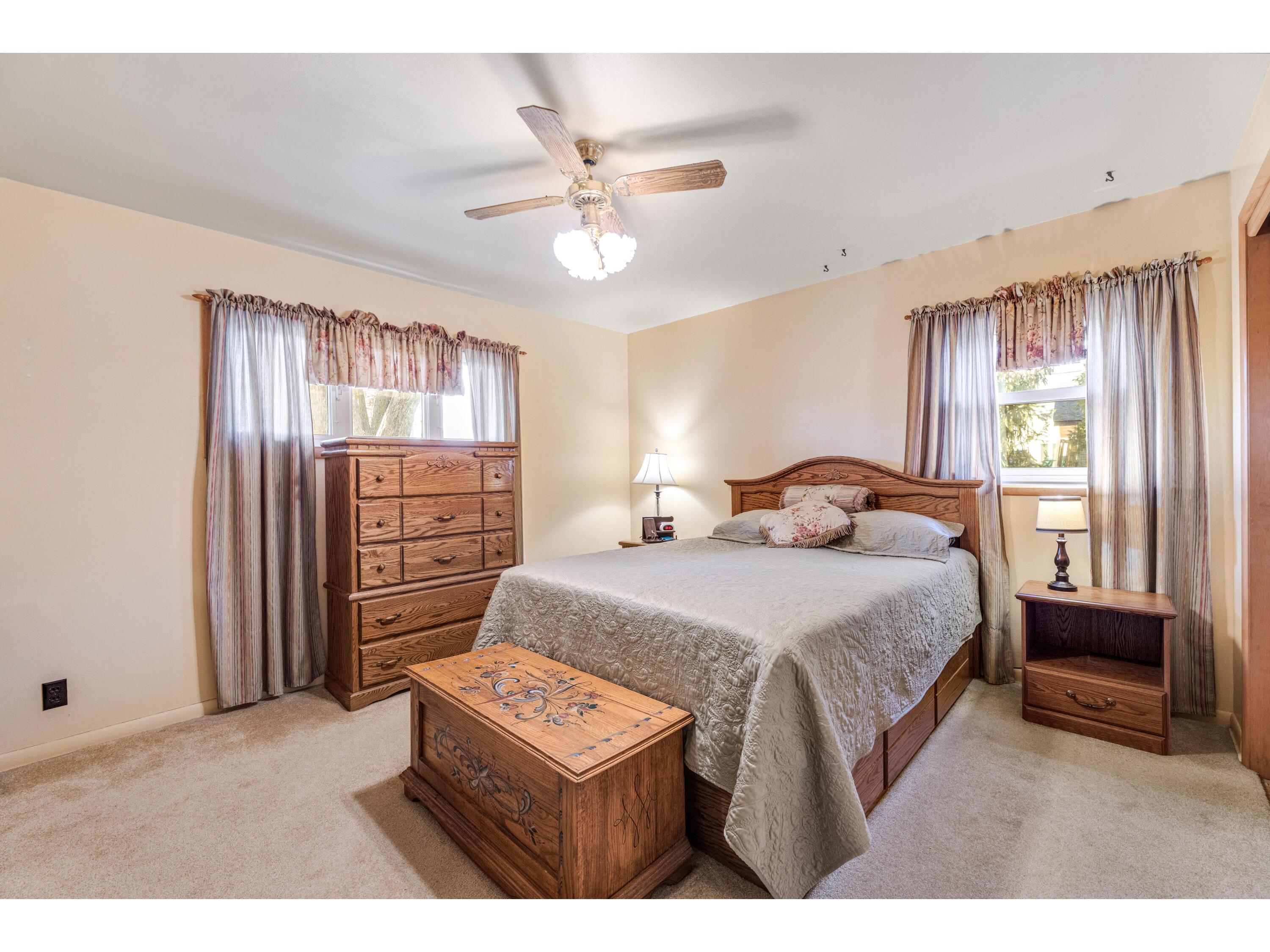 W394 Bluff Siding Buffalo WI 54629 1954647 image15