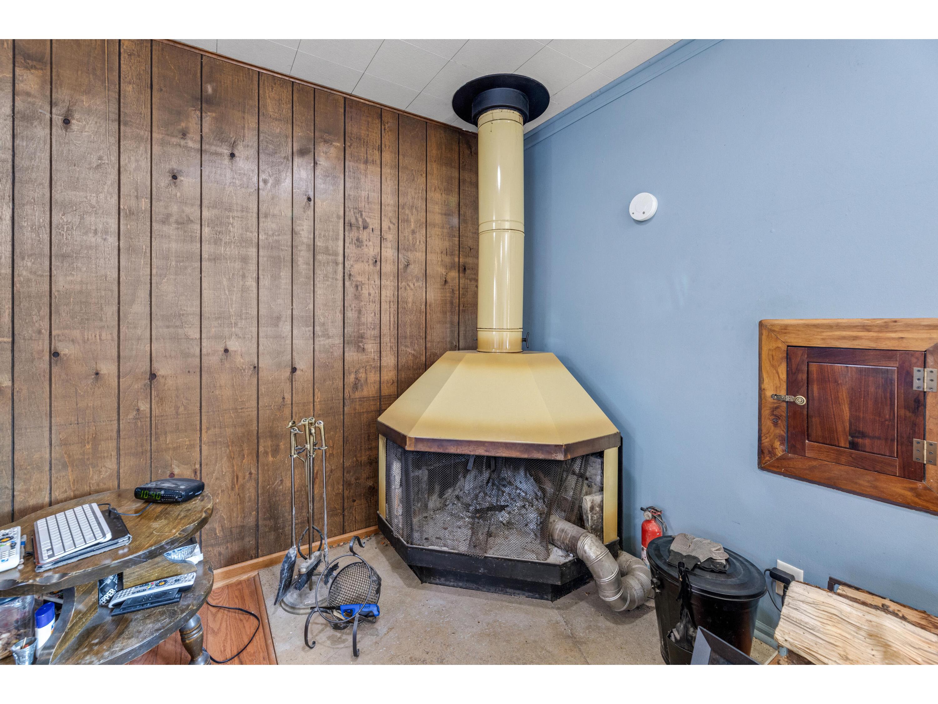 W394 Bluff Siding Buffalo WI 54629 1954647 image21