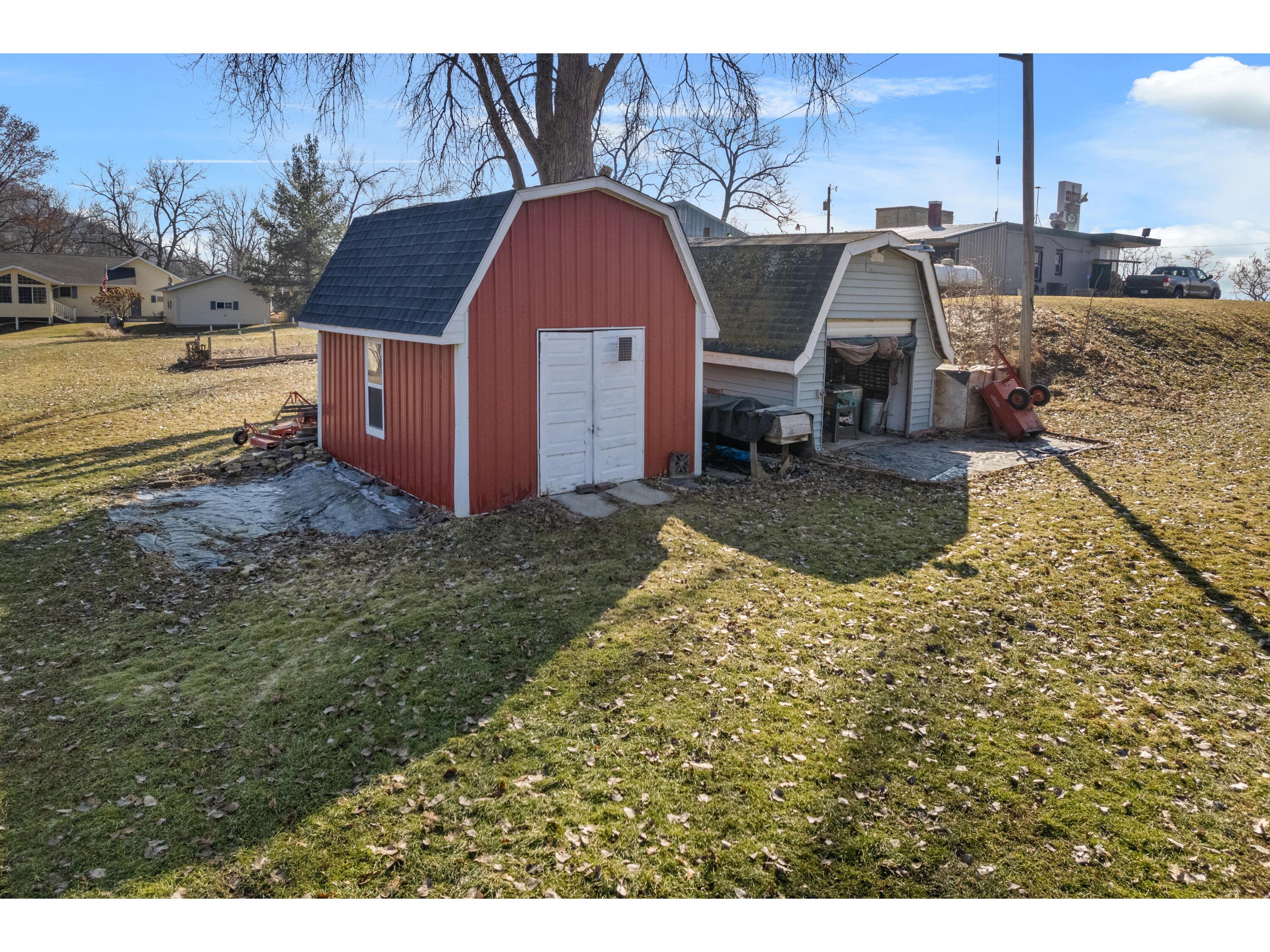 W394 Bluff Siding Buffalo WI 54629 1954647 image31