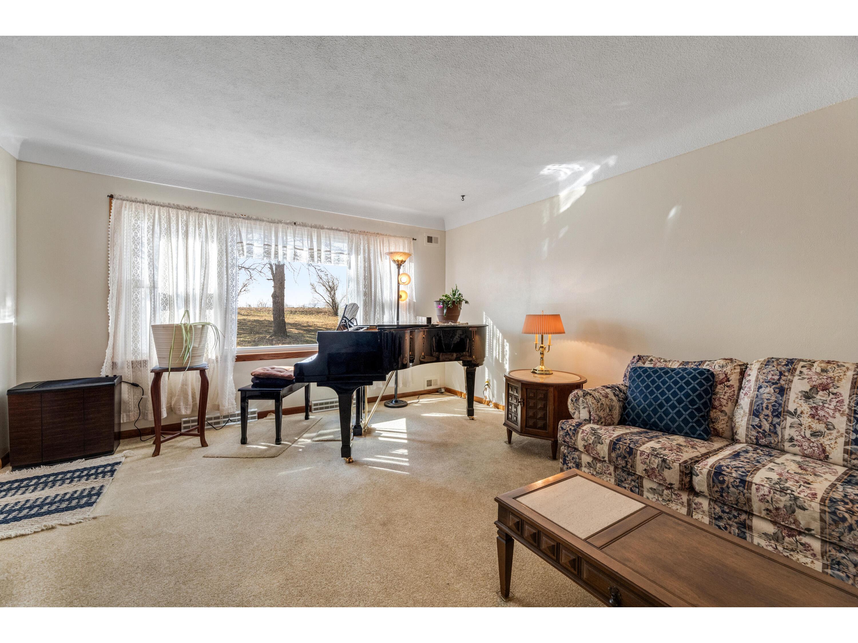 W394 Bluff Siding Buffalo WI 54629 1954647 image7