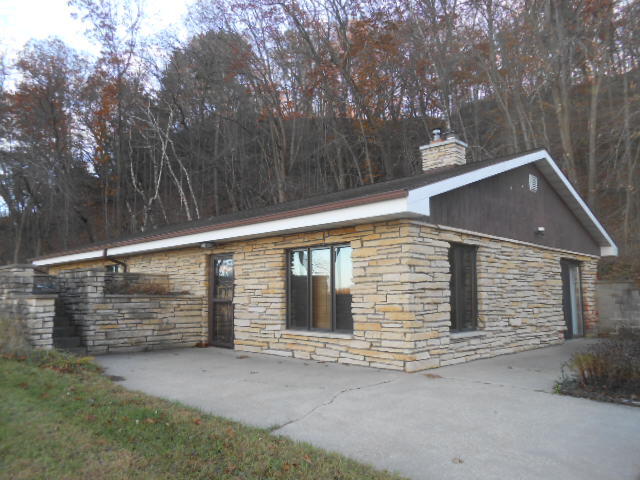 W4663 US HWY 12 & 16 Seven Mile Creek WI 53948 1942962 image1