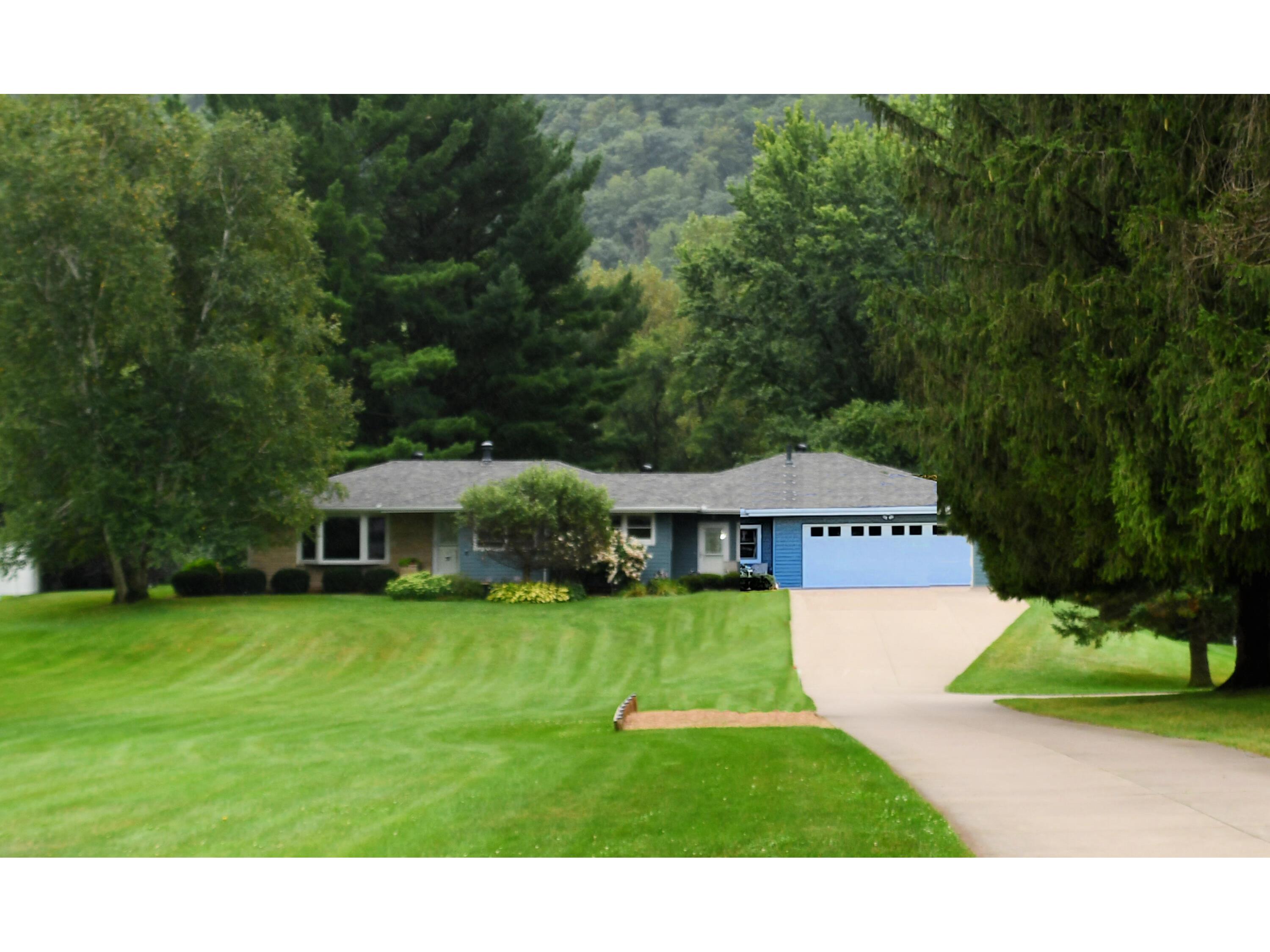 W4853 Harvest Shelby WI 54601 1889634 image1