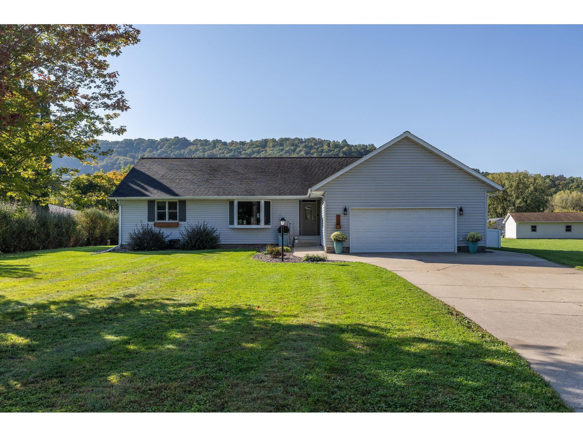 W4861 Harvest Shelby WI 54601 1940839 image1