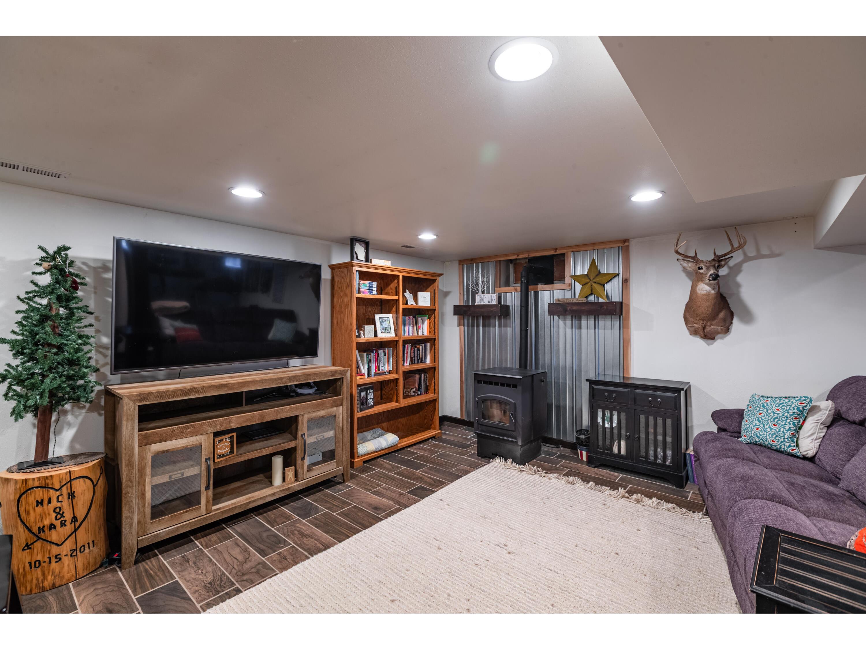 W4934 Mill Shelby WI 54601 1937200 image18