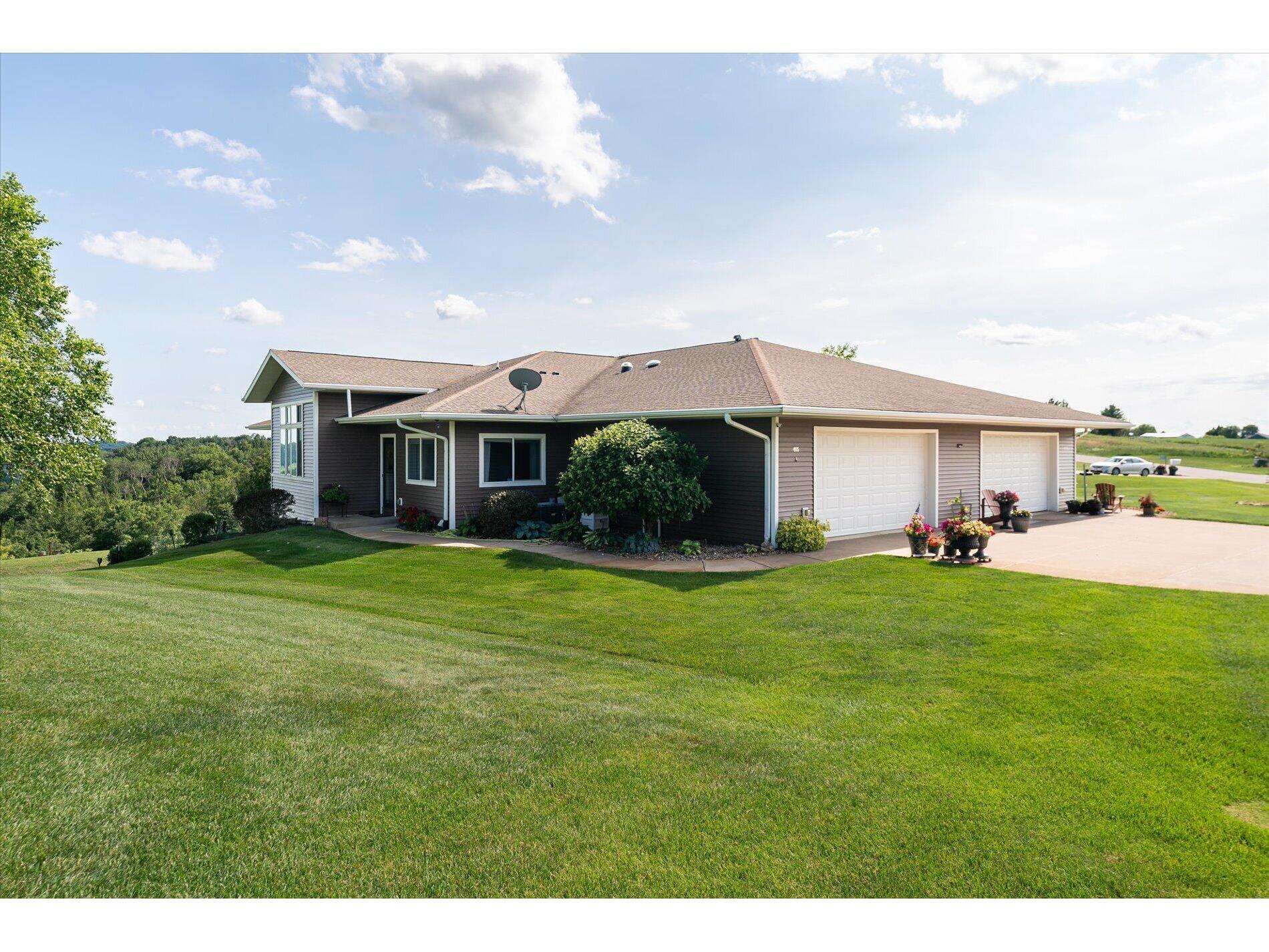 W4935 Battlestone Station Shelby WI 54601 1971229 image27