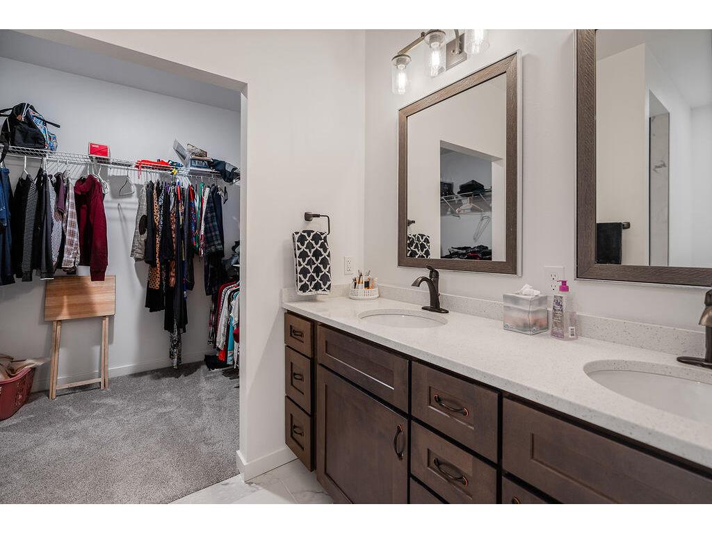 W4936 Battlestone Station Shelby WI 54601 1933297 image18