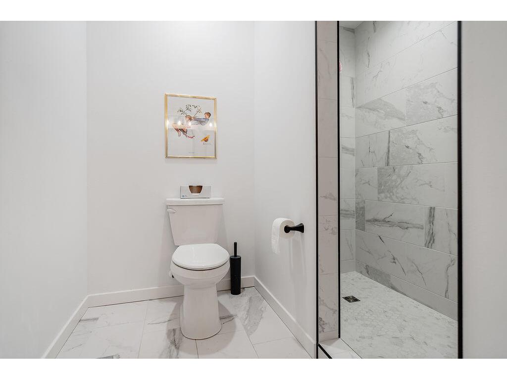 W4936 Battlestone Station Shelby WI 54601 1933297 image19