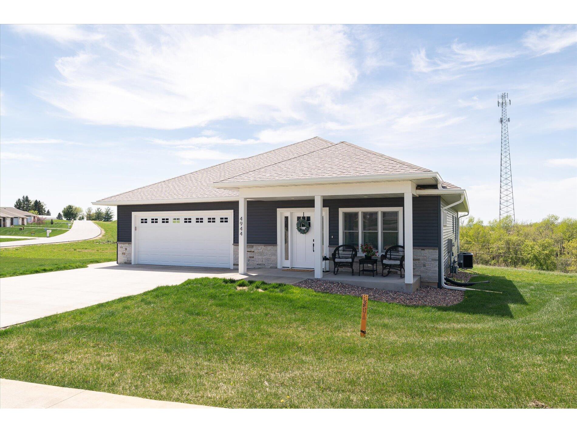 W4944 Battlestone Station #Unit 22 Shelby WI 54601 1874551 image1