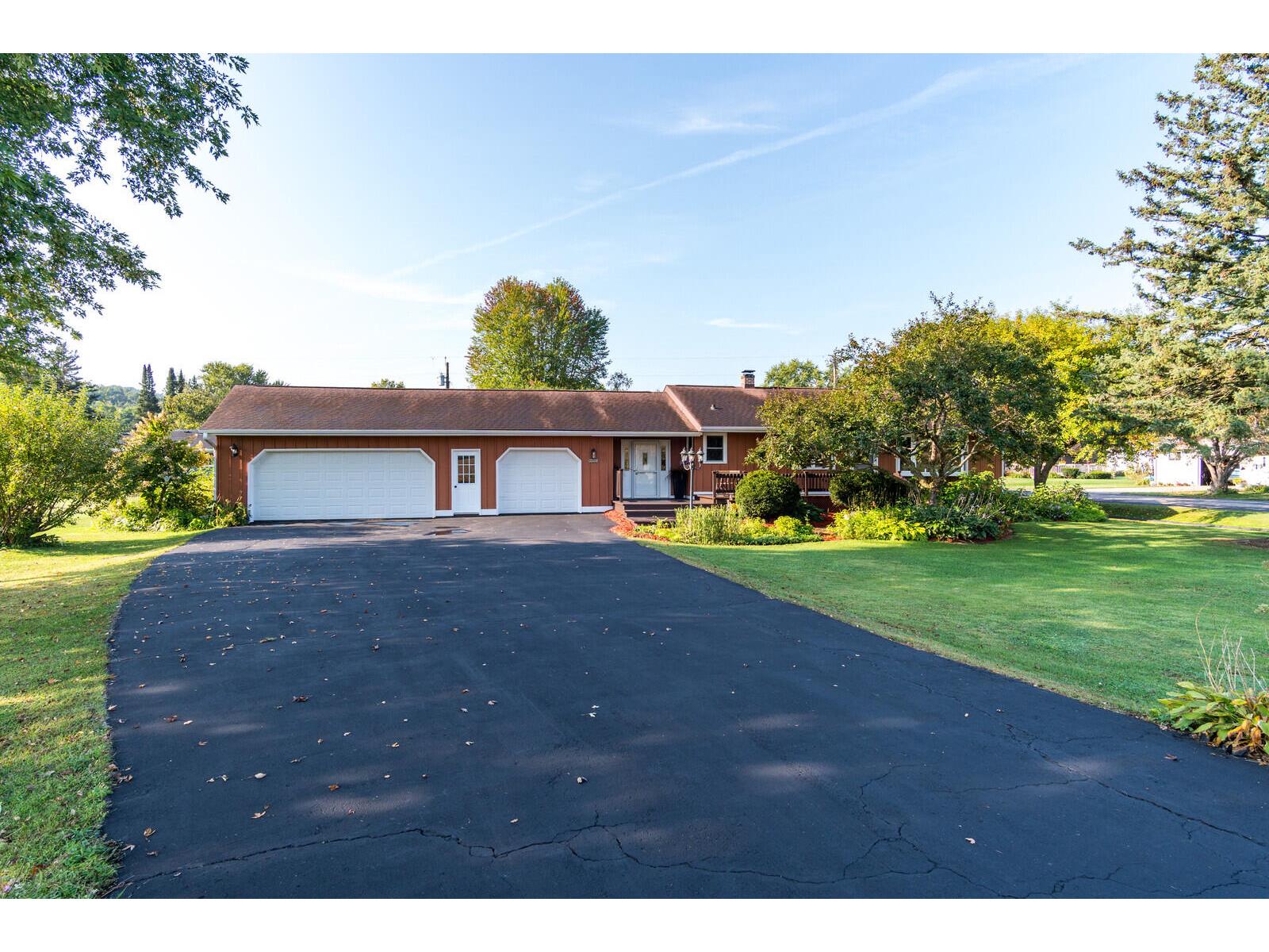 W4945 Harvest Shelby WI 54601 1935789 image2