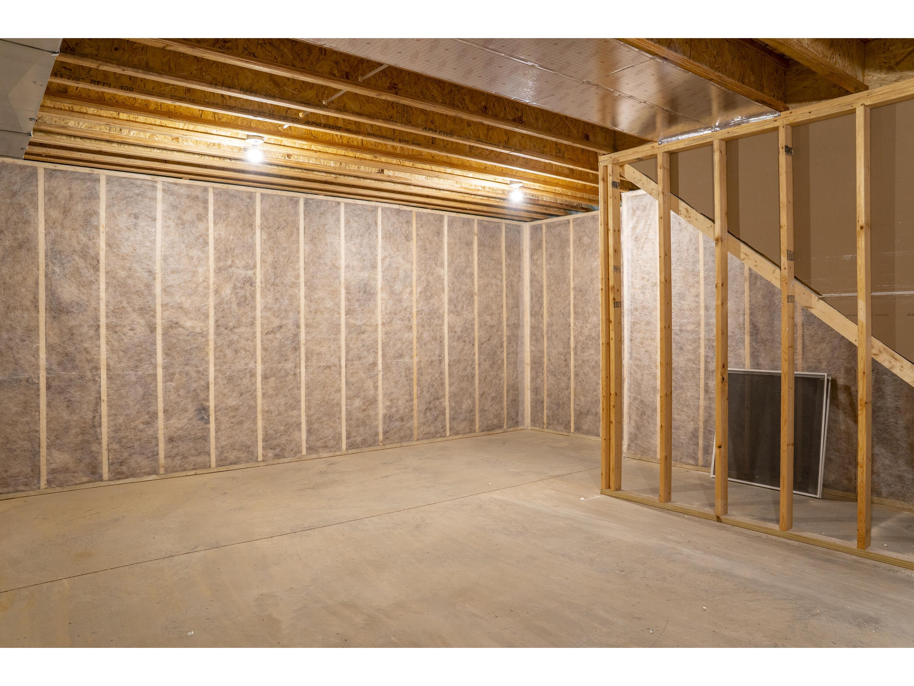 W4952 Battlestone Station #25 Shelby WI 54601 1939726 image31