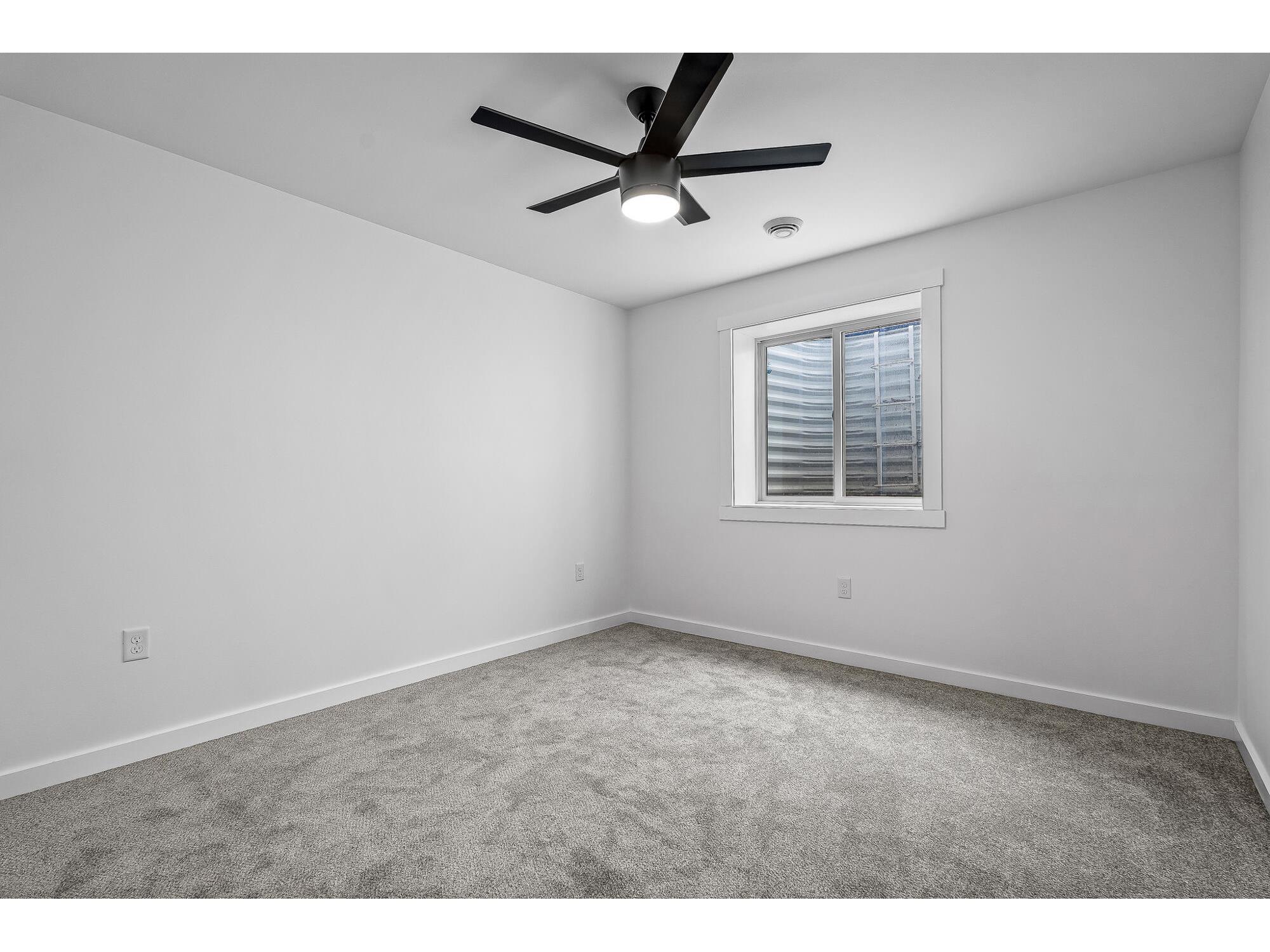 W4952 Battlestone Station #25 Shelby WI 54601 1960309 image28