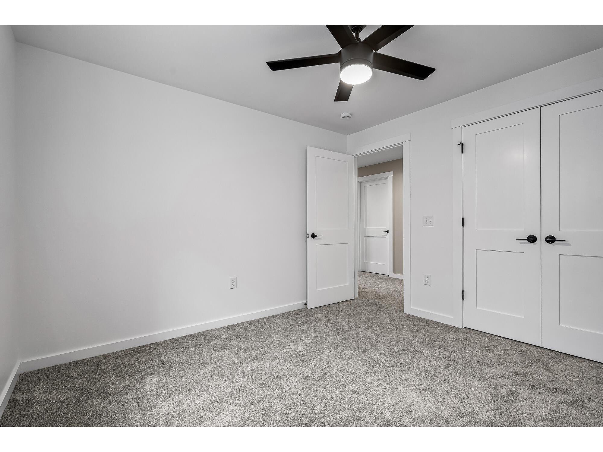 W4952 Battlestone Station #25 Shelby WI 54601 1960309 image29