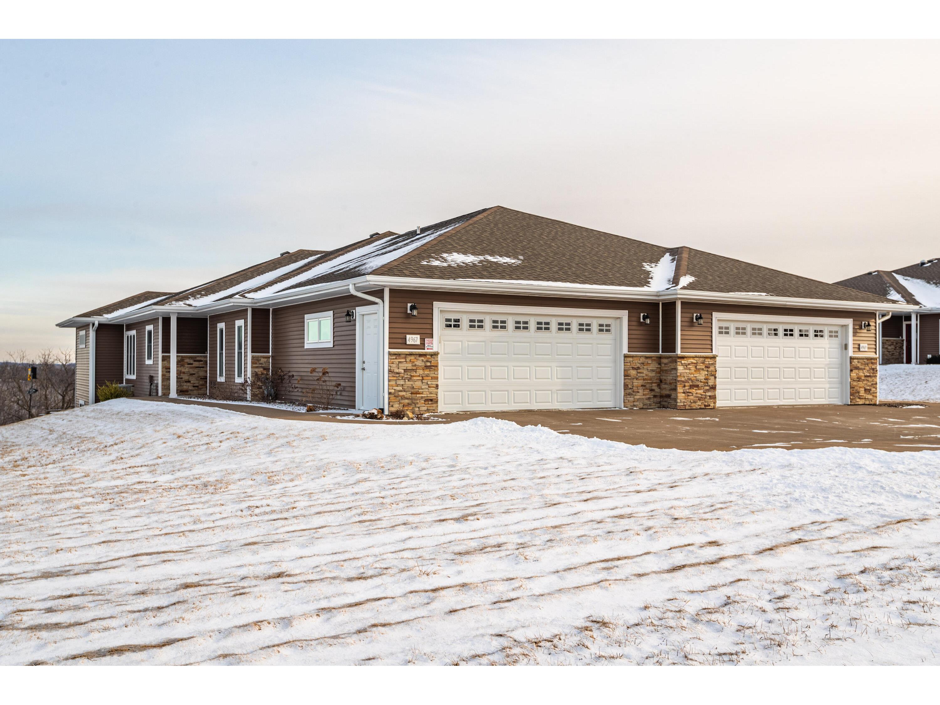 W4967 Battlestone Station #4 Shelby WI 54601 1907128 image1