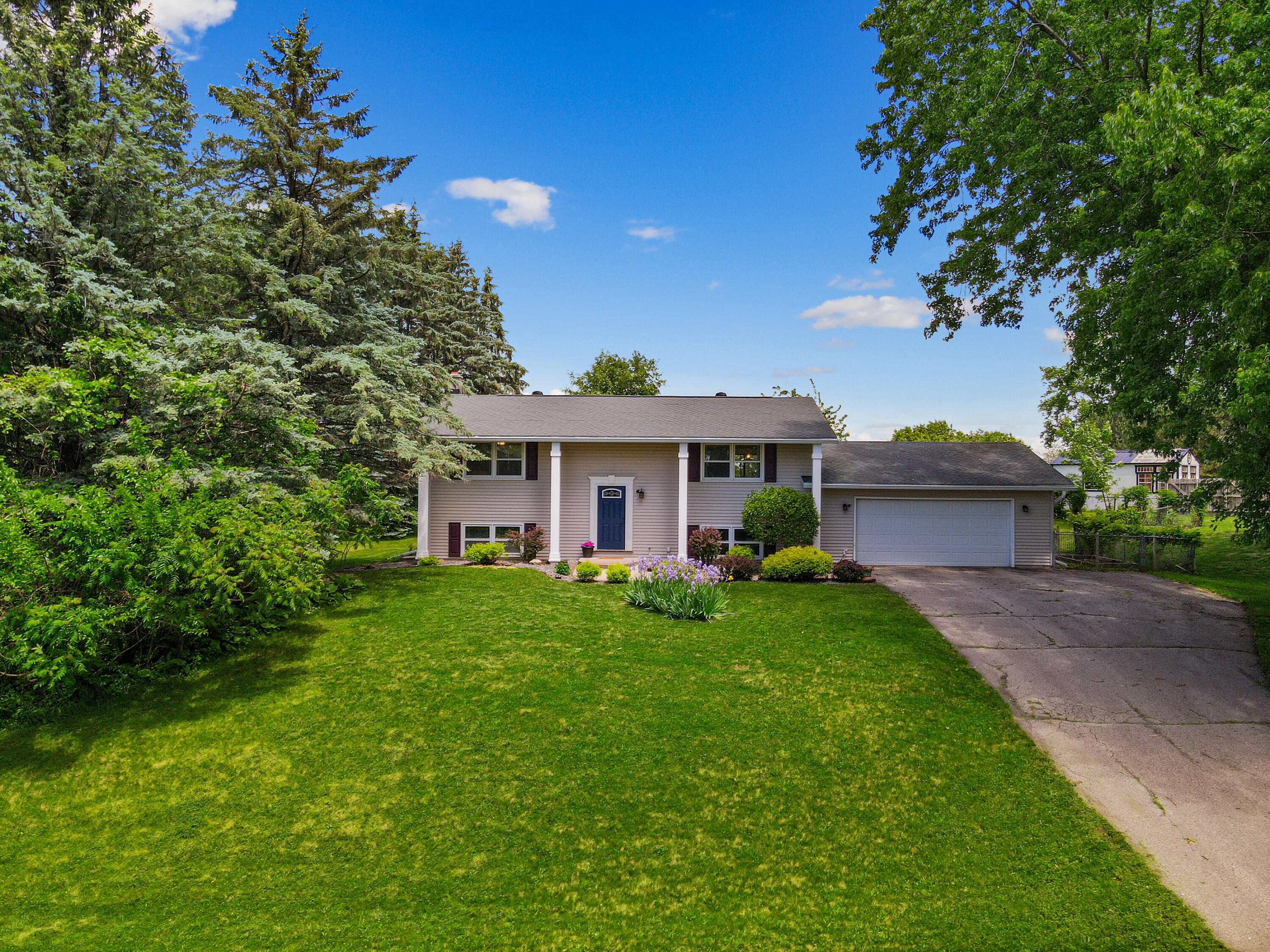W4978 Woodhaven Shelby WI 54601 1877681 image1