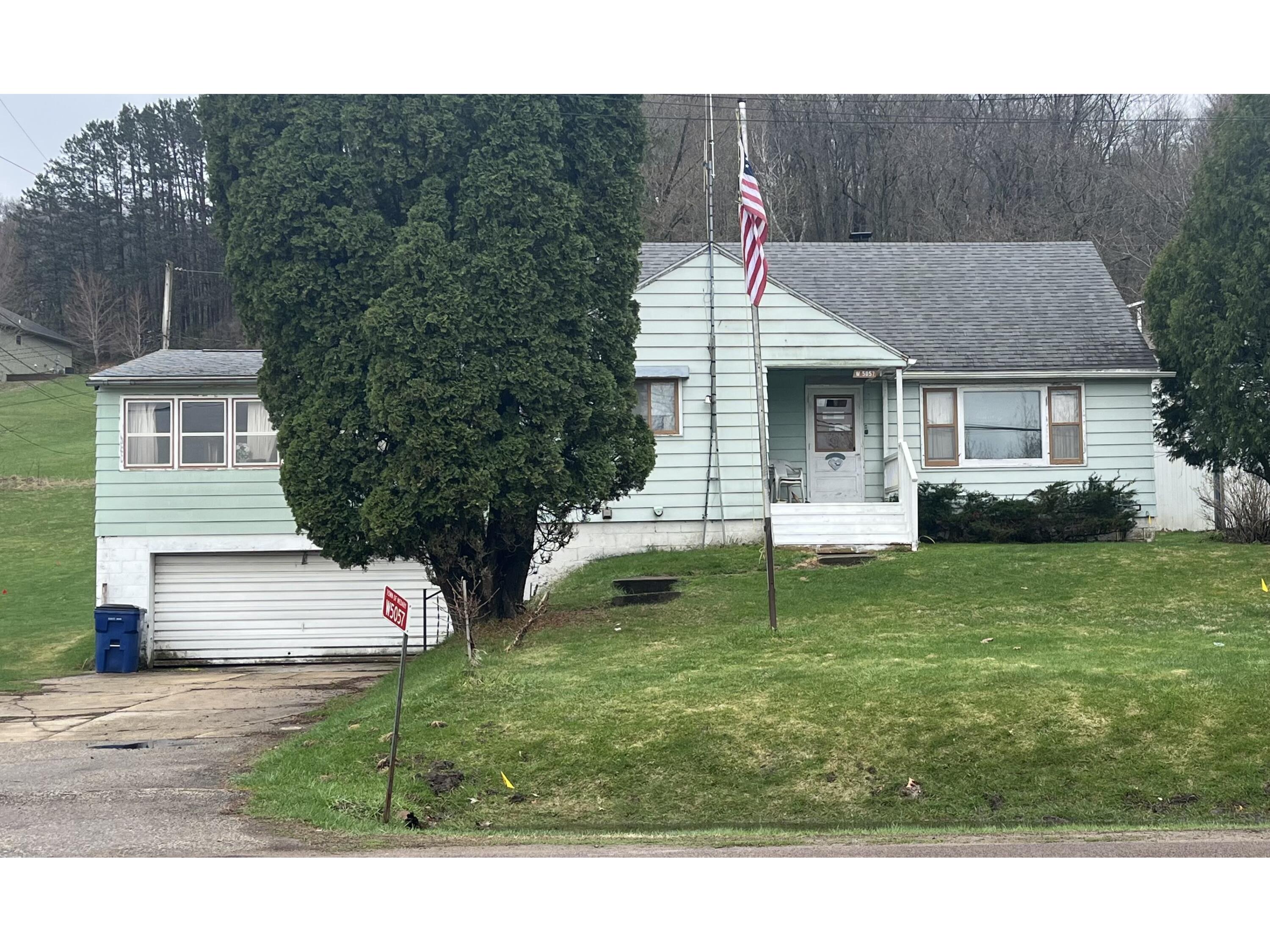 W5057 County Road B Medary WI 54601 1832594 image1