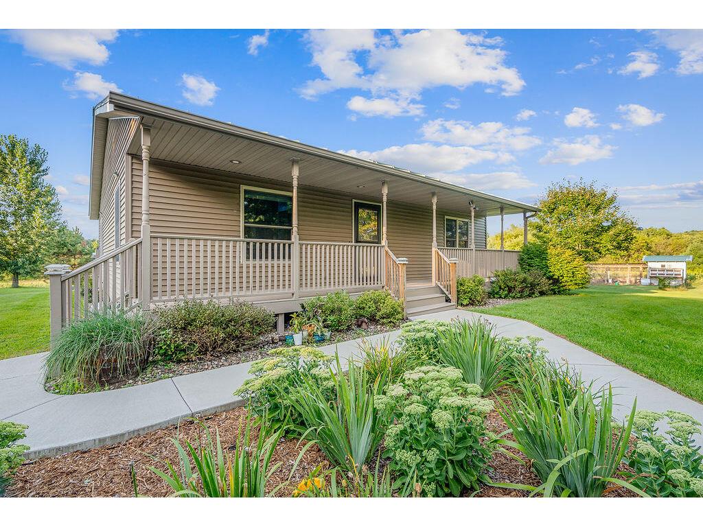 W5140 Hale Farmington WI 54636 1931254 image1