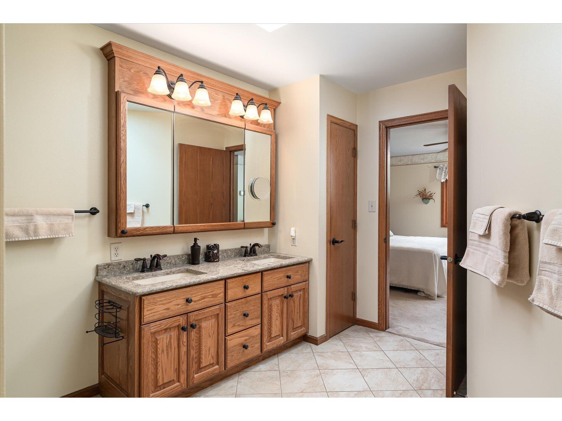 W5373 Boma Shelby WI 54601 1968868 image17