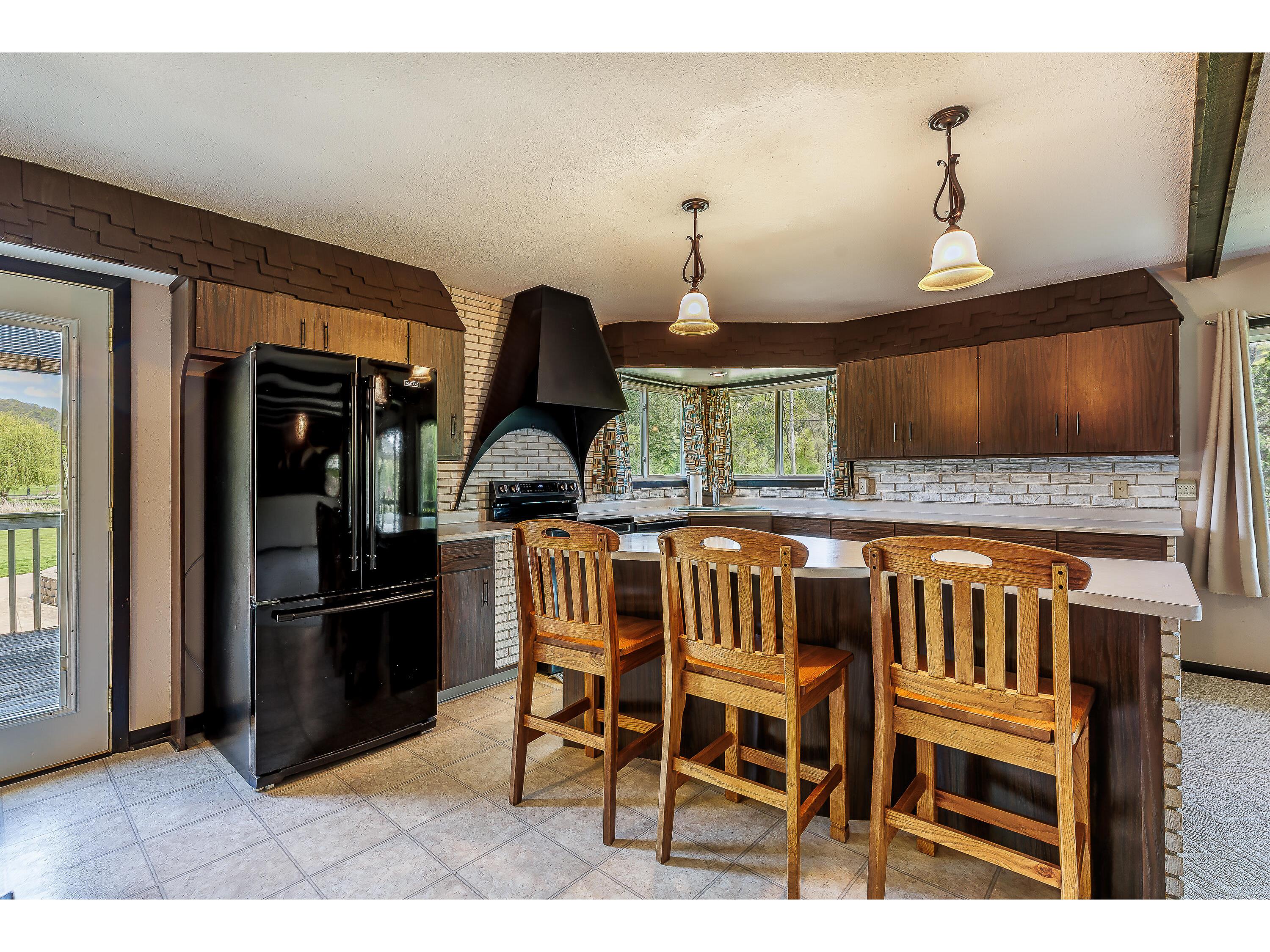 W5482 State Road 33 Shelby WI 54601 1961778 image7