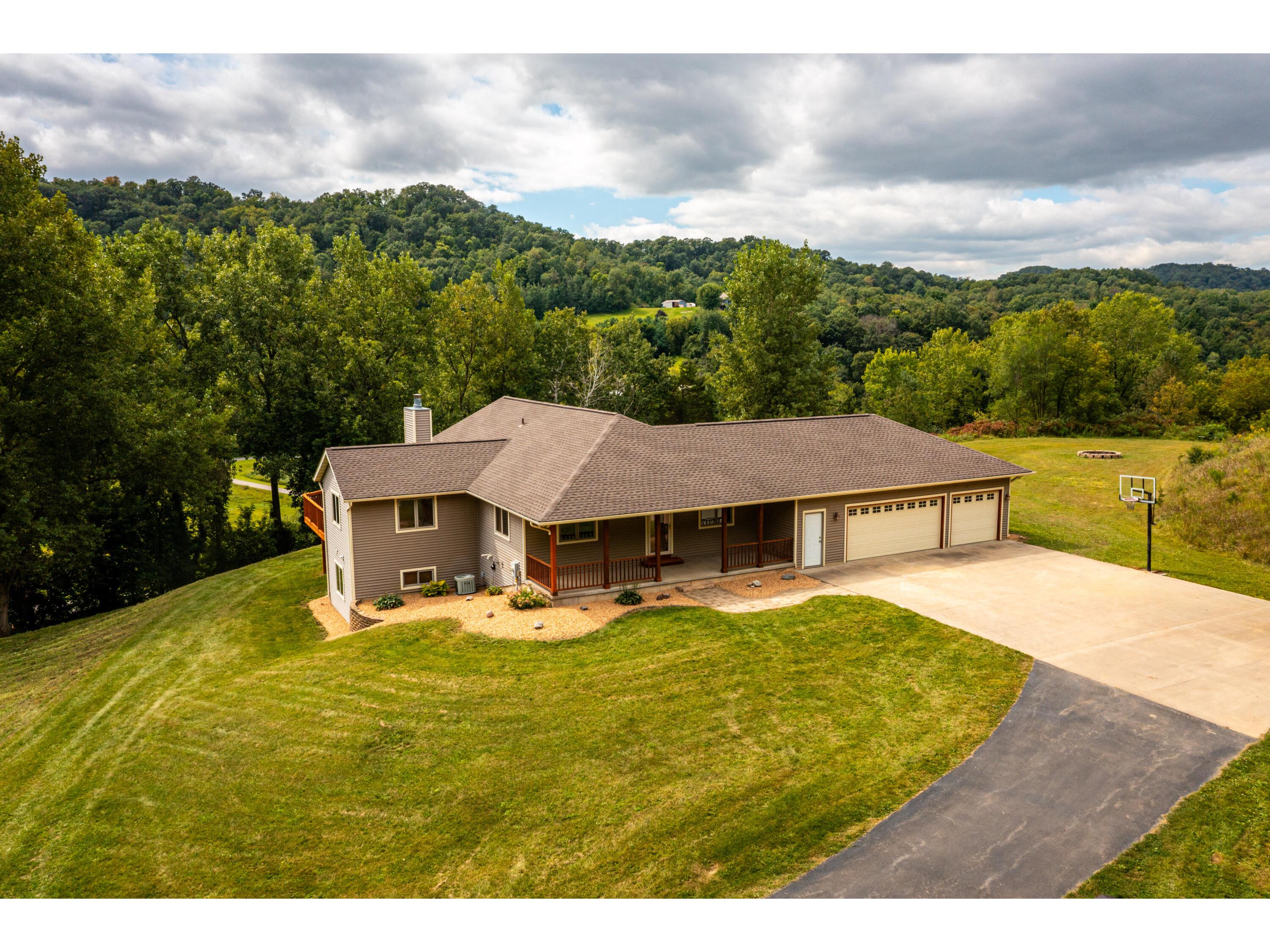 W5540 Olson Onalaska WI 54636 1933787 image1