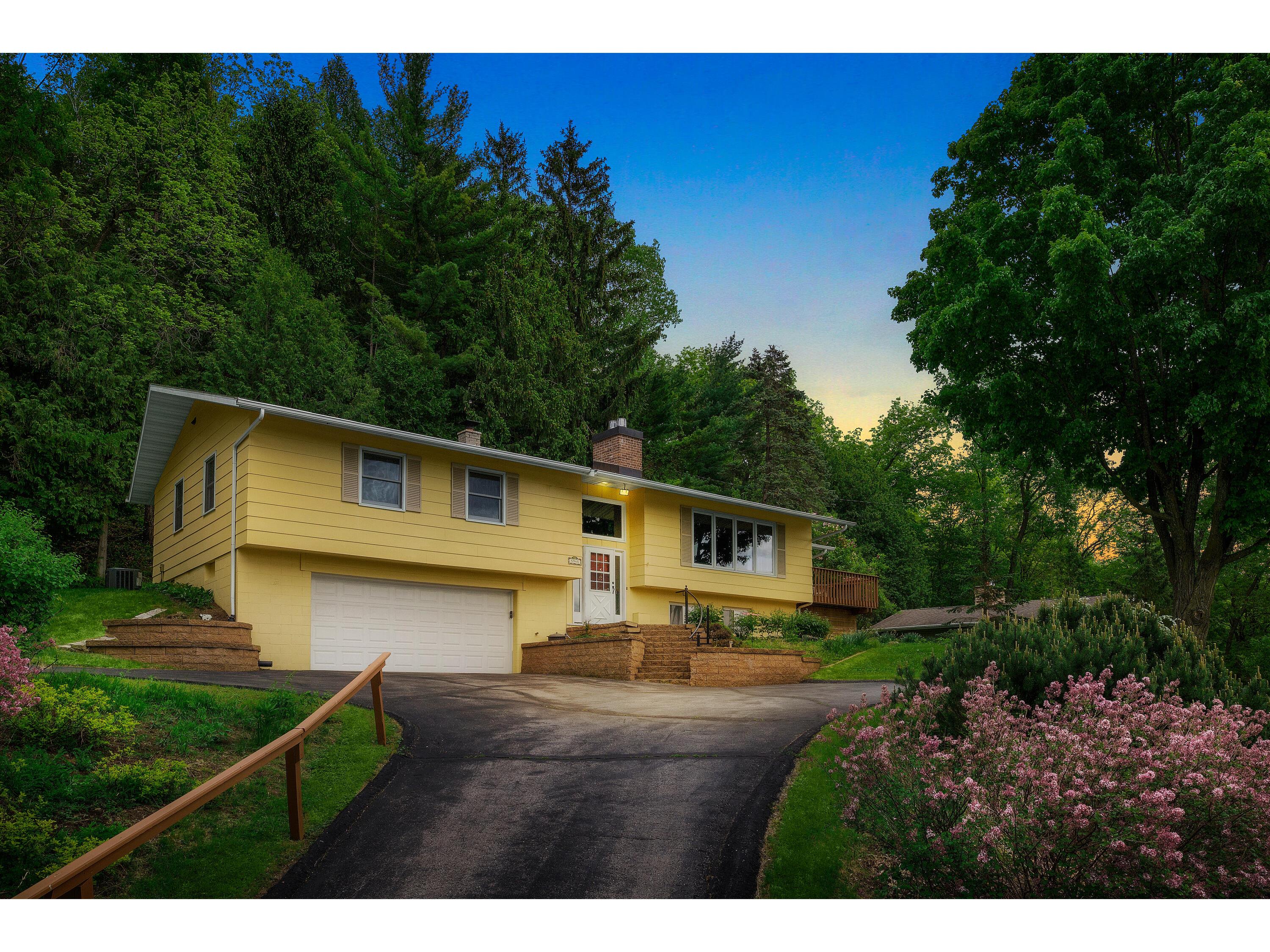 W5945 Hillcrest Shelby WI 54601 1835629 image1