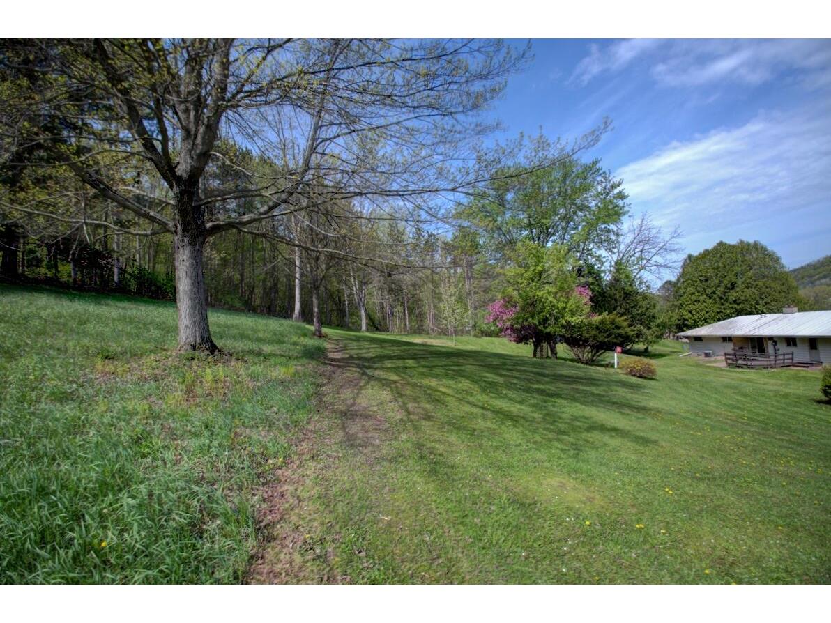 W601 Hillview Bergen WI 54658 1961622 image13