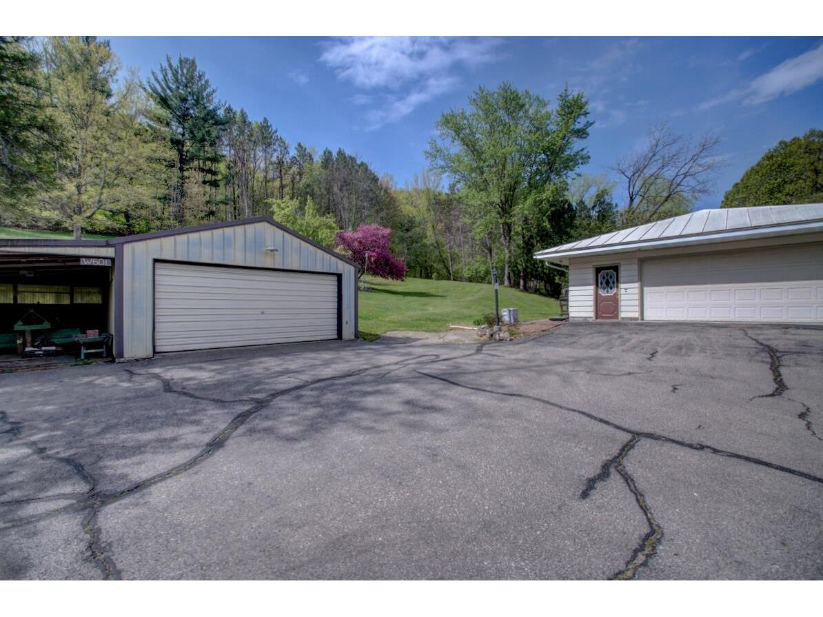 W601 Hillview Bergen WI 54658 1961622 image17