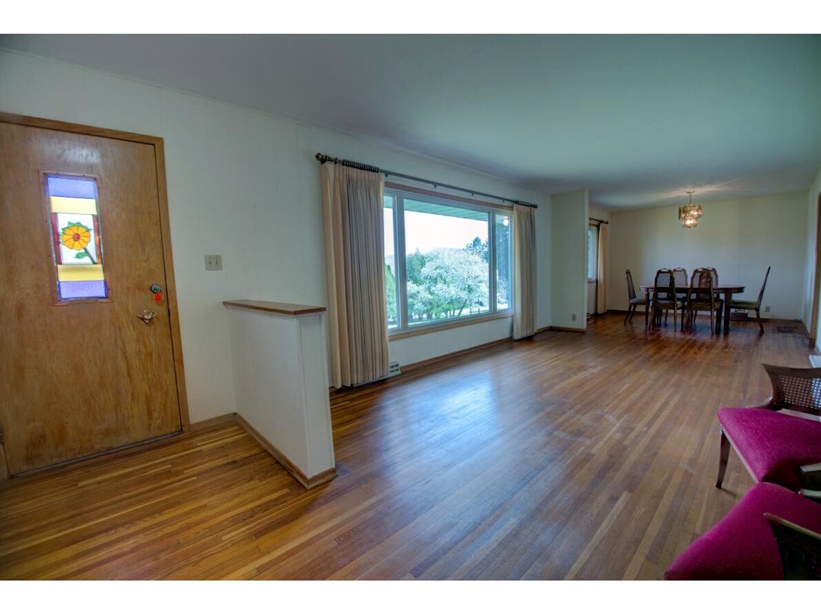 W601 Hillview Bergen WI 54658 1961622 image19