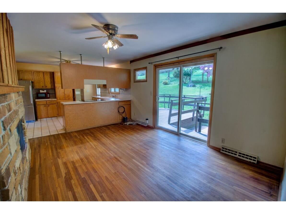 W601 Hillview Bergen WI 54658 1961622 image29