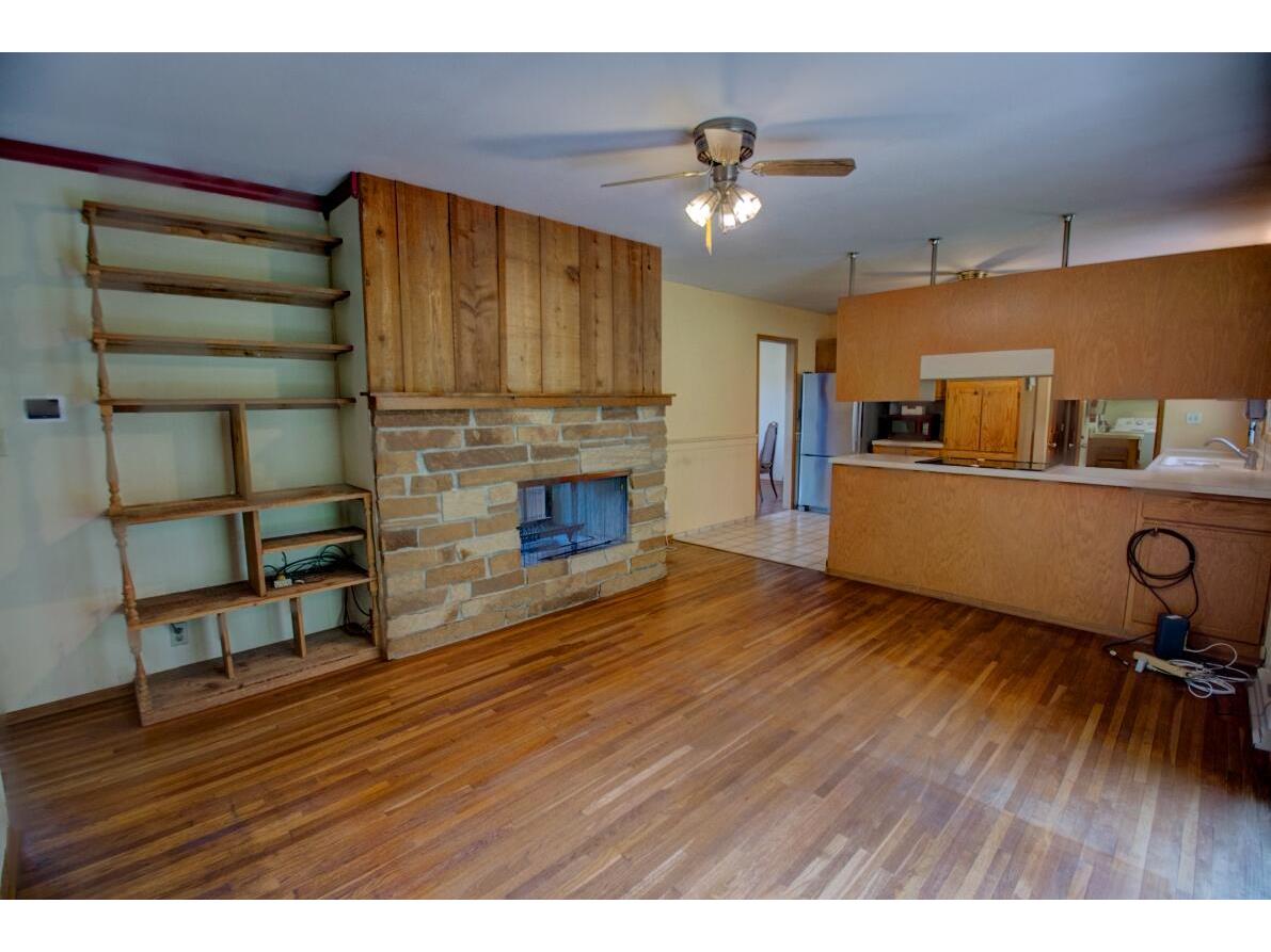 W601 Hillview Bergen WI 54658 1961622 image30