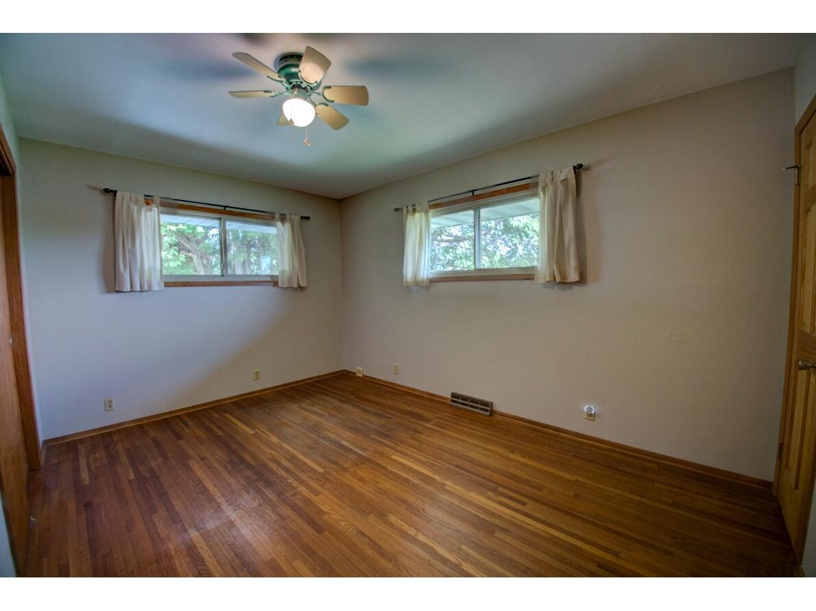 W601 Hillview Bergen WI 54658 1961622 image33