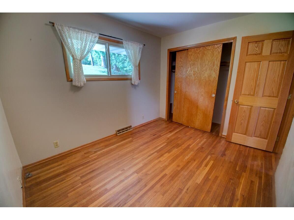 W601 Hillview Bergen WI 54658 1961622 image40