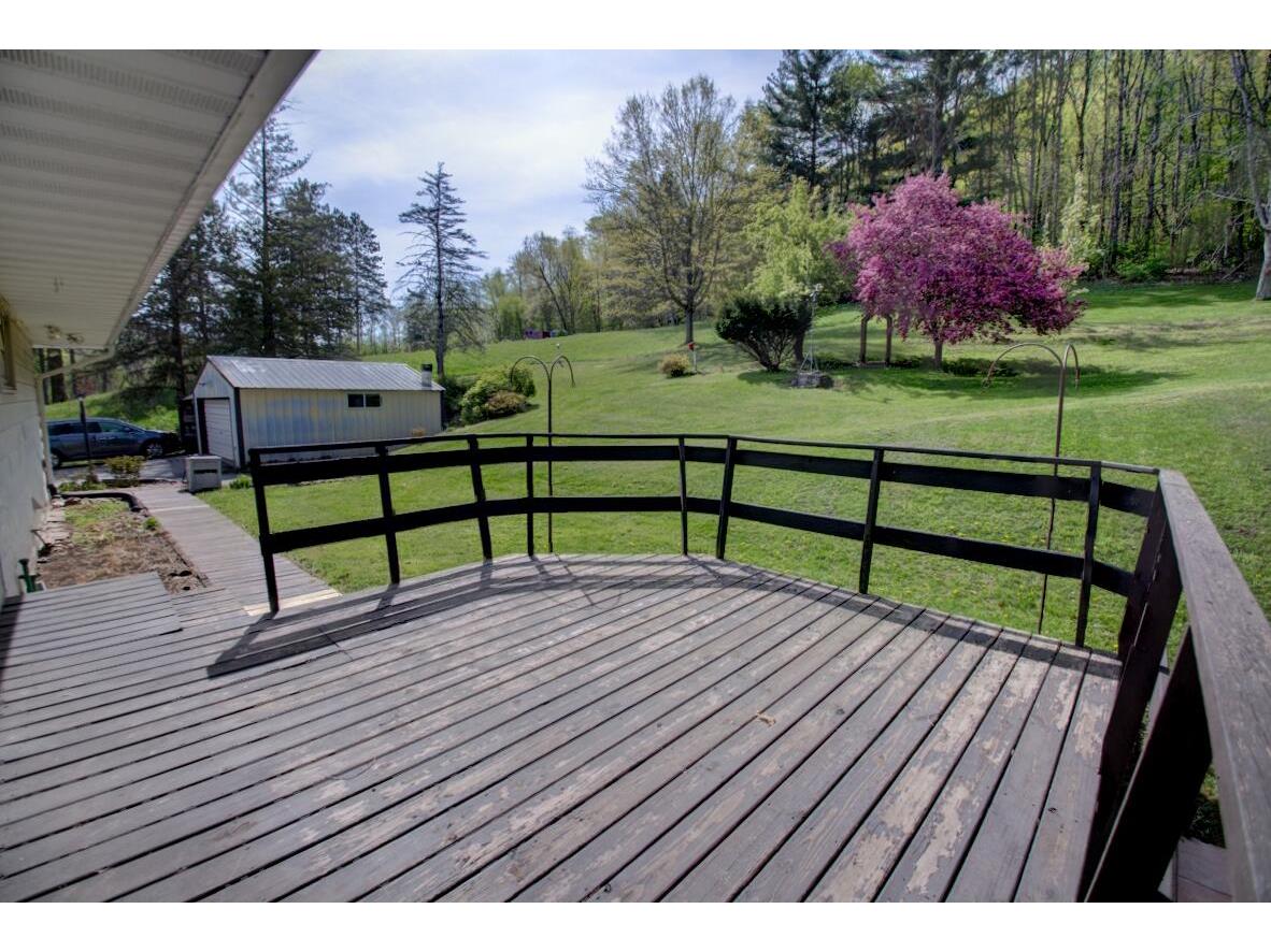 W601 Hillview Bergen WI 54658 1961622 image8