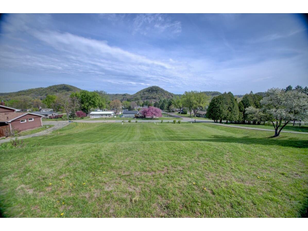 W601 Hillview Bergen WI 54658 1961622 image9