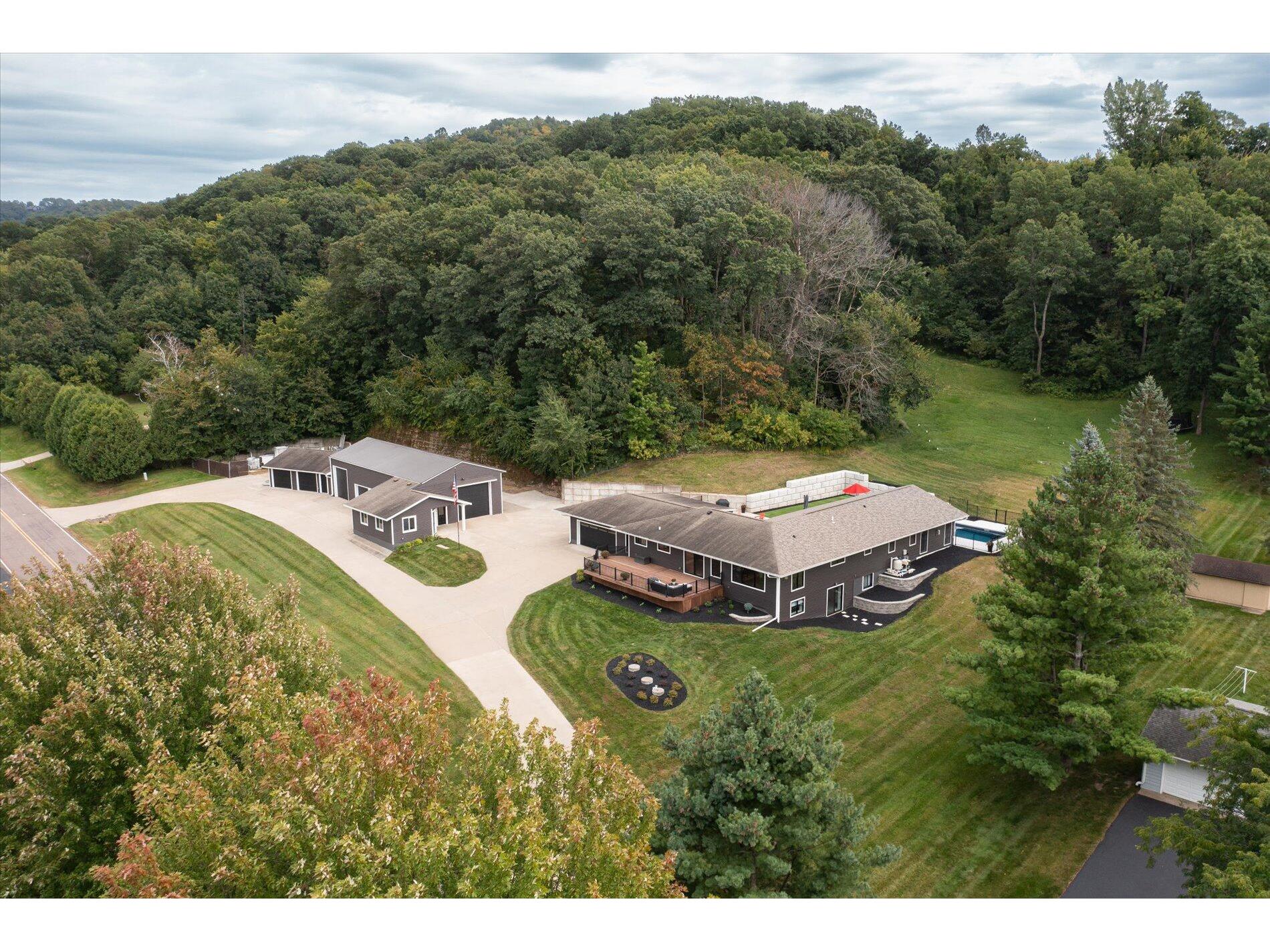 W6019 County Road S Onalaska WI 54650 1970296 image1