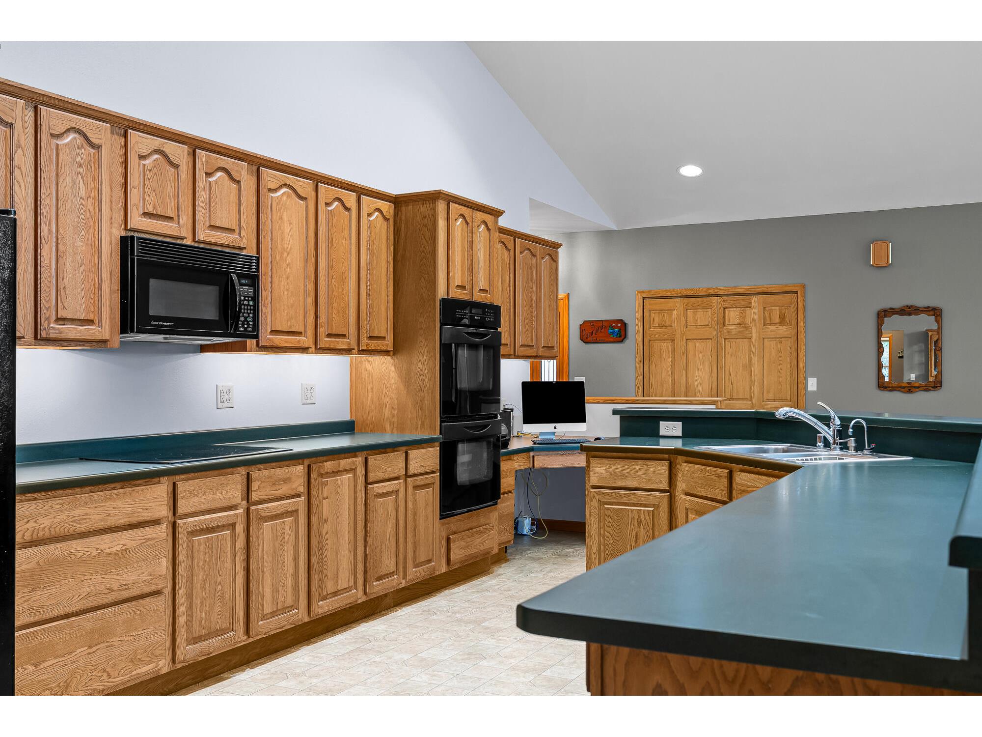 W6166 Valley Onalaska WI 54636 1960457 image13