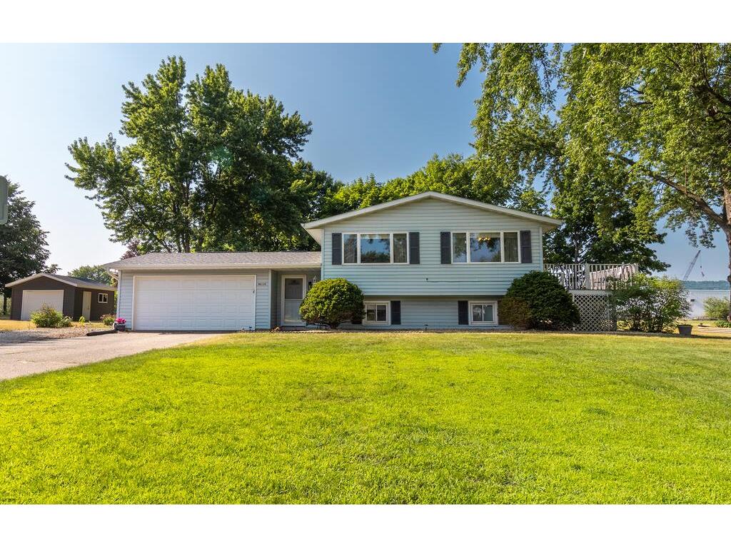 W6734 Strawberry, Onalaska, WI, 54650 MLS 1839827 Edina Realty