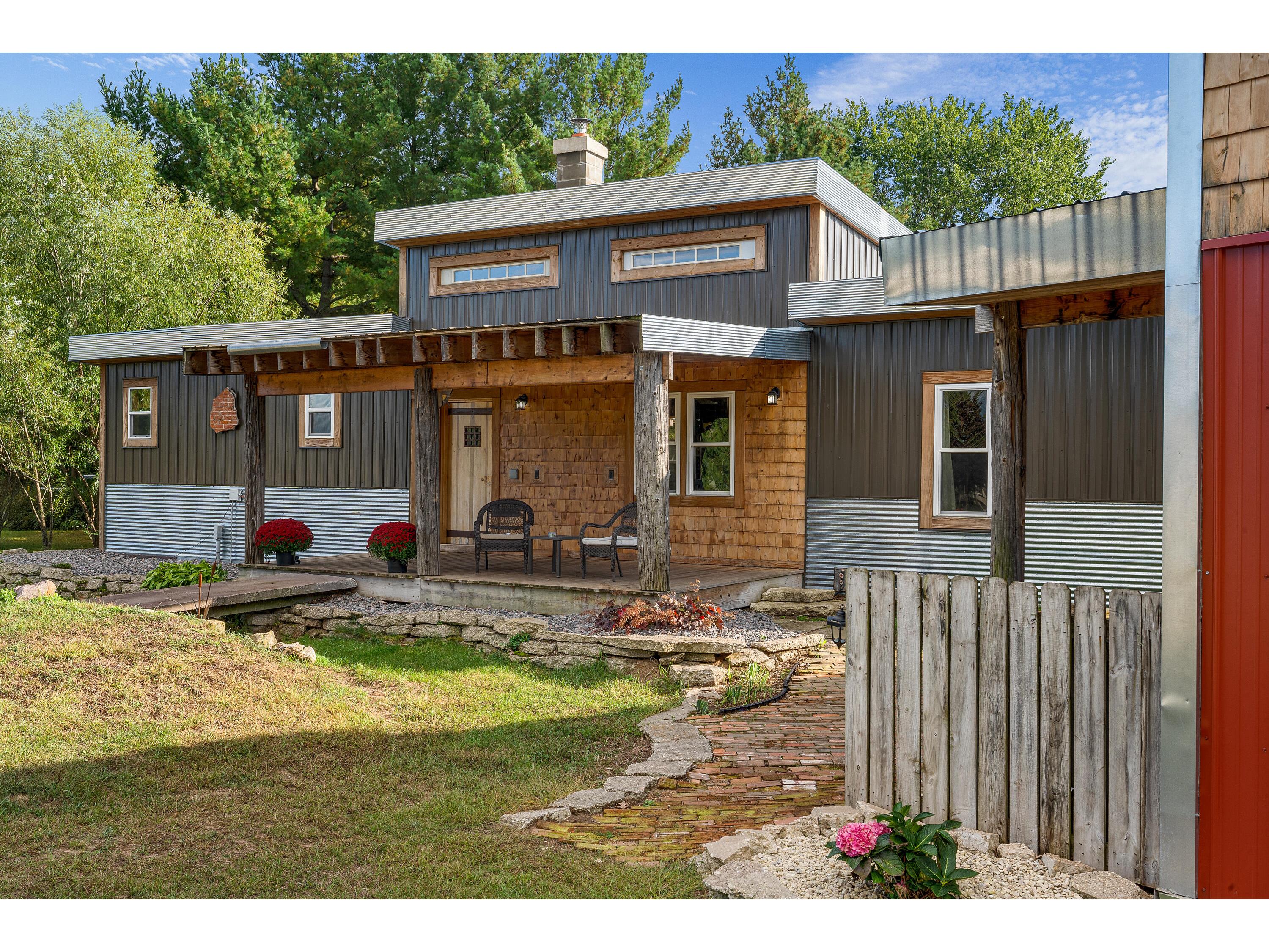 W6795 Westview Onalaska WI 54650 1936688 image1