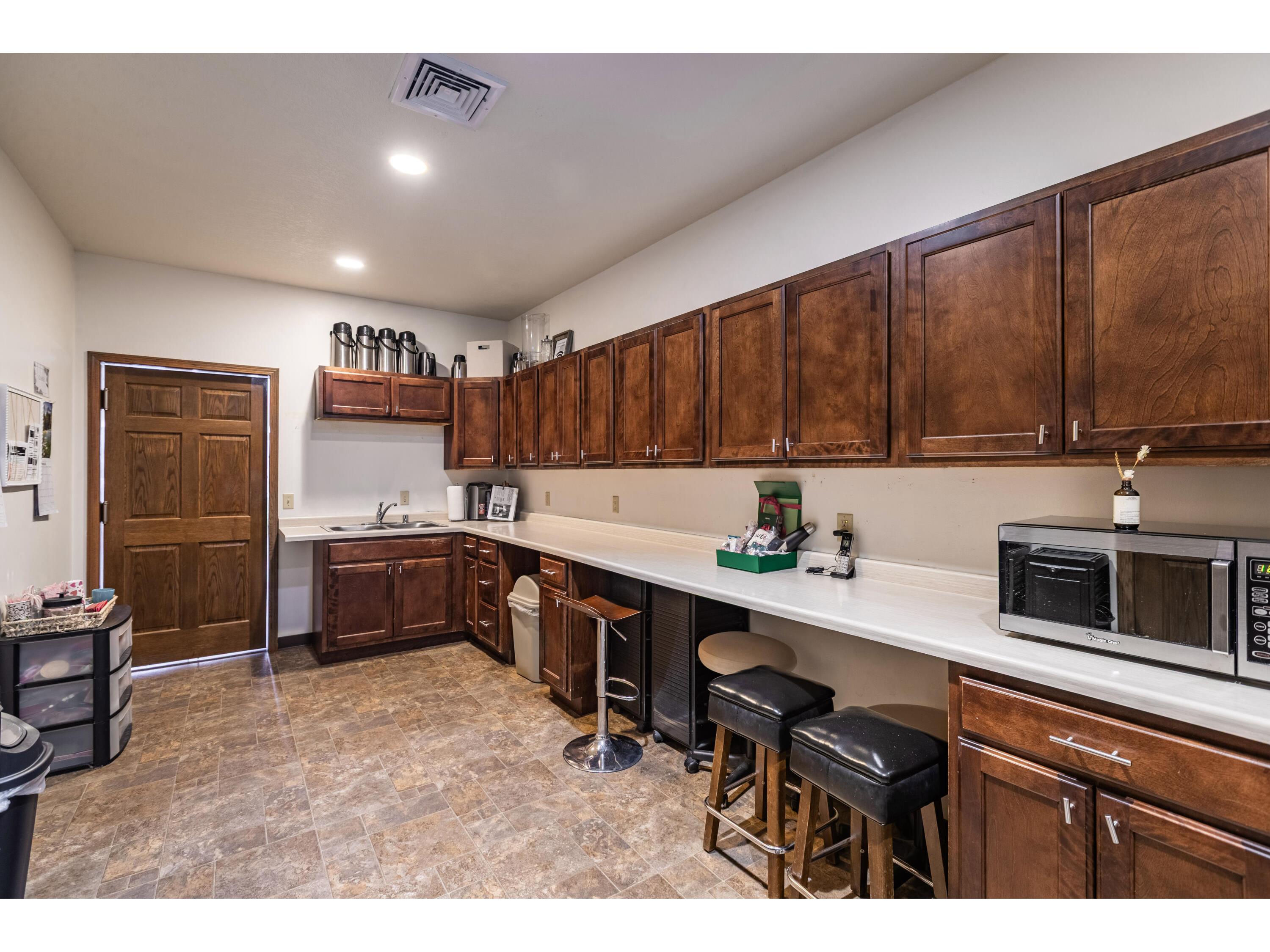W6822 Hilltop Onalaska WI 54650 1947462 image21