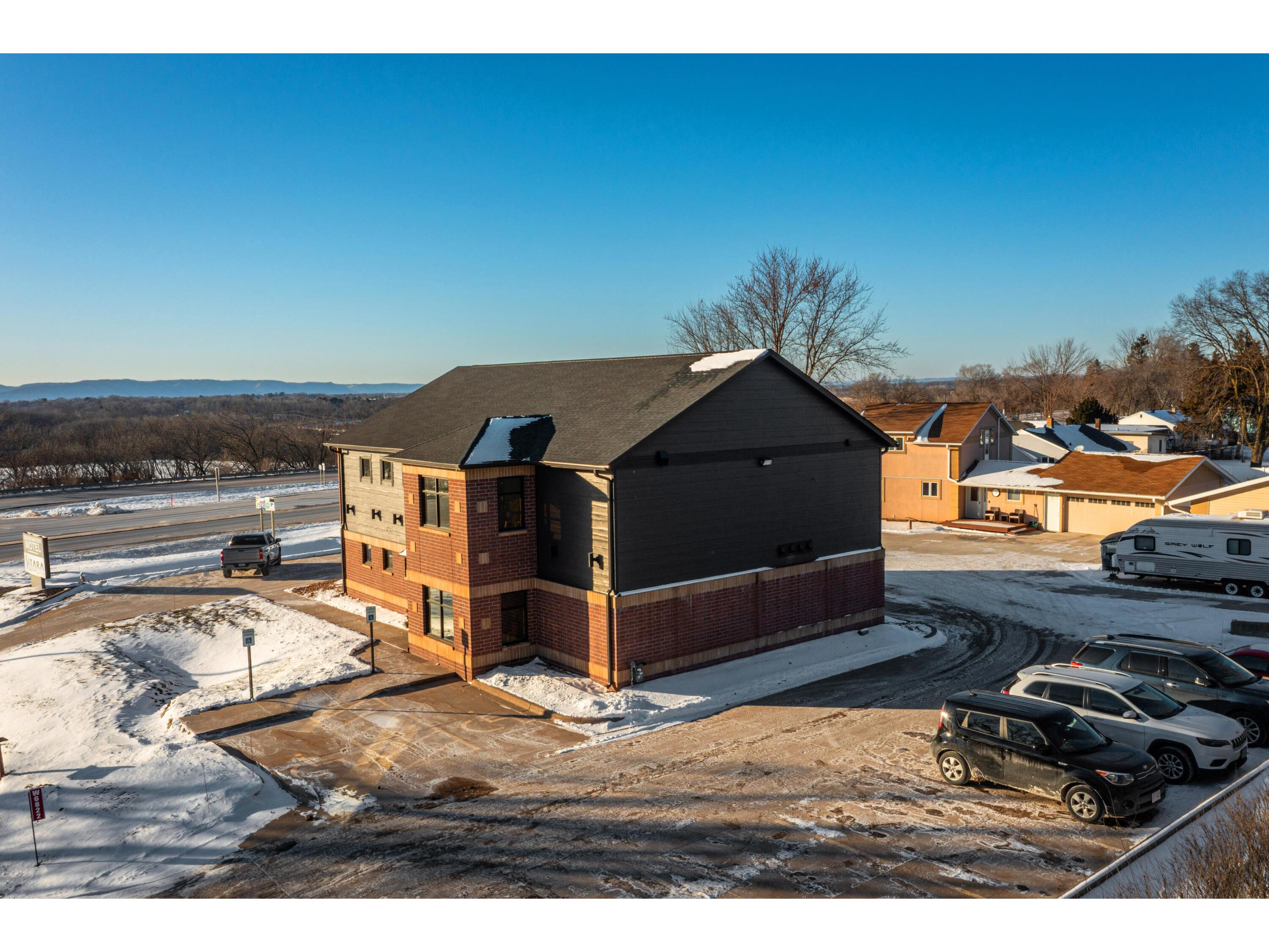 W6822 Hilltop Onalaska WI 54650 1947462 image43